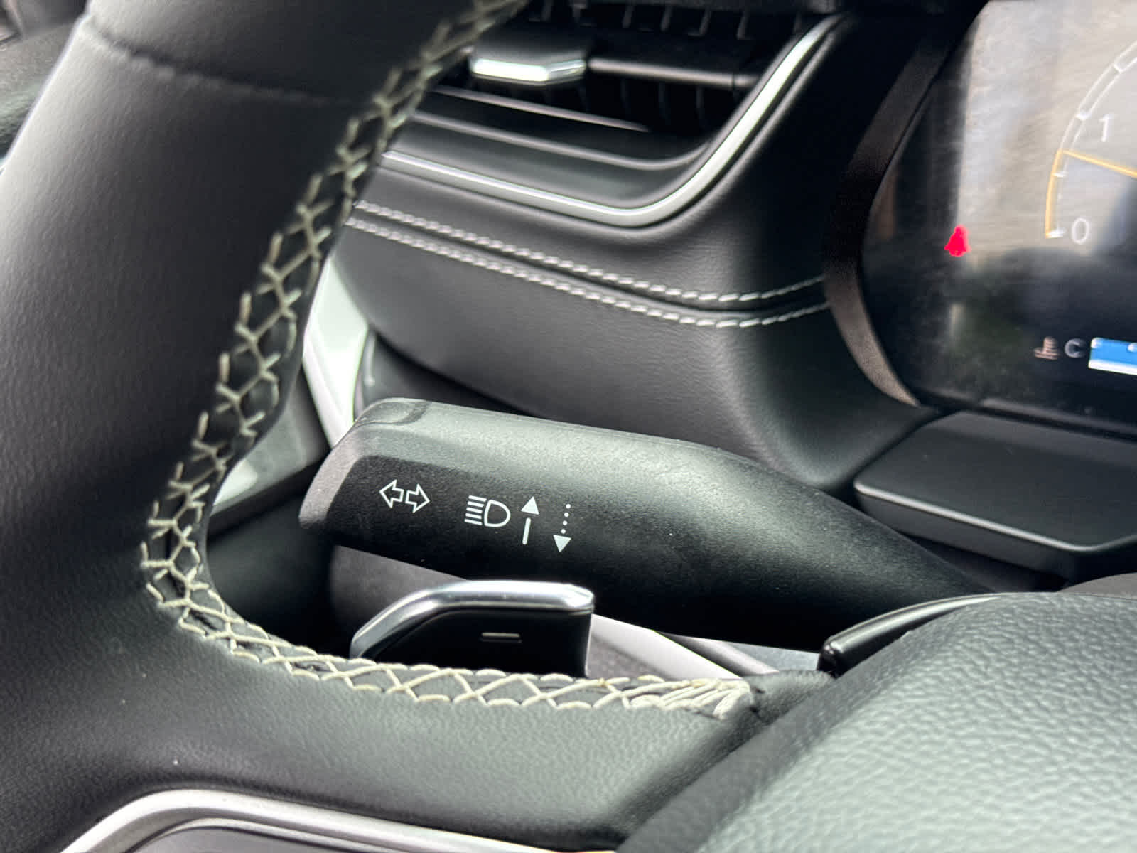 used 2023 Jeep Grand Cherokee car, priced at $36,100