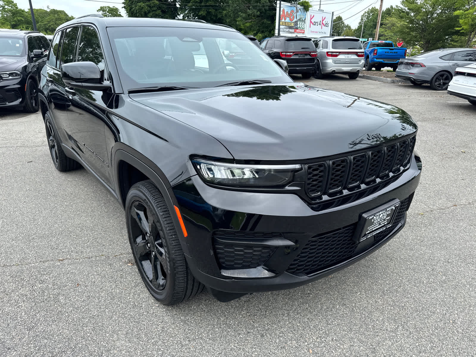 used 2023 Jeep Grand Cherokee car, priced at $36,100