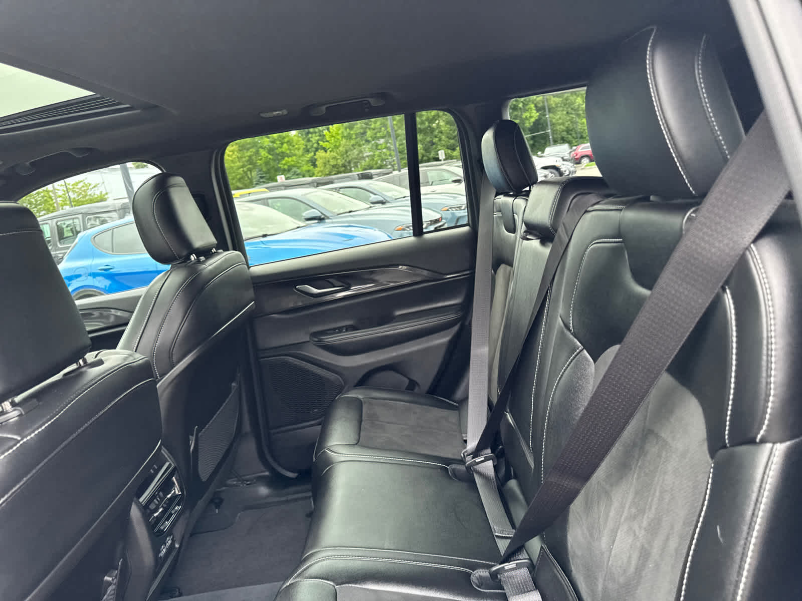 used 2023 Jeep Grand Cherokee car, priced at $36,100