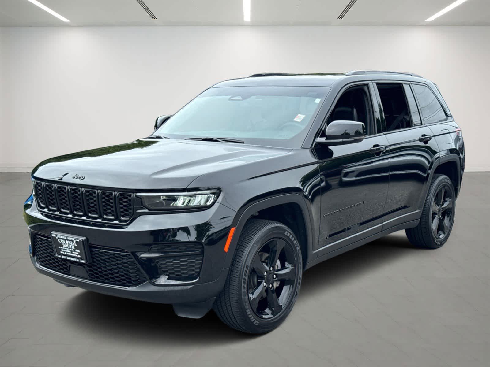 used 2023 Jeep Grand Cherokee car, priced at $36,100