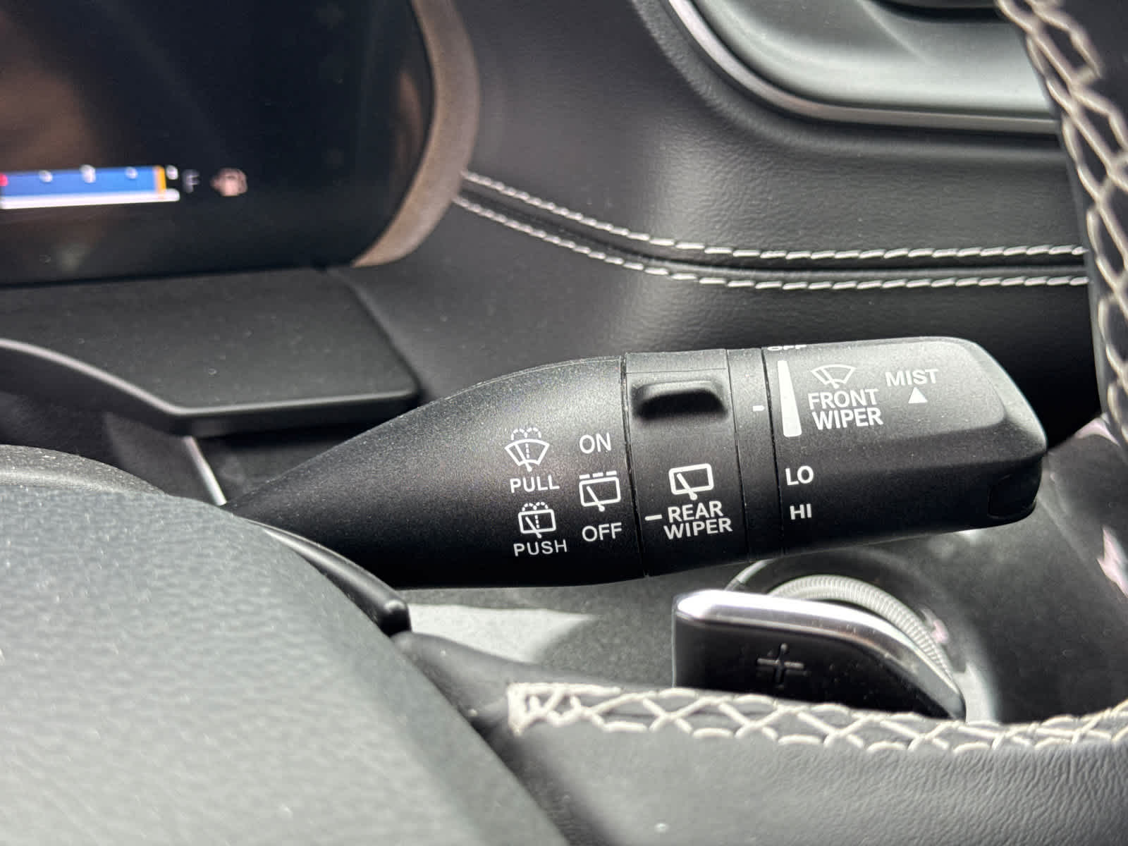 used 2022 Jeep Grand Cherokee car, priced at $28,667