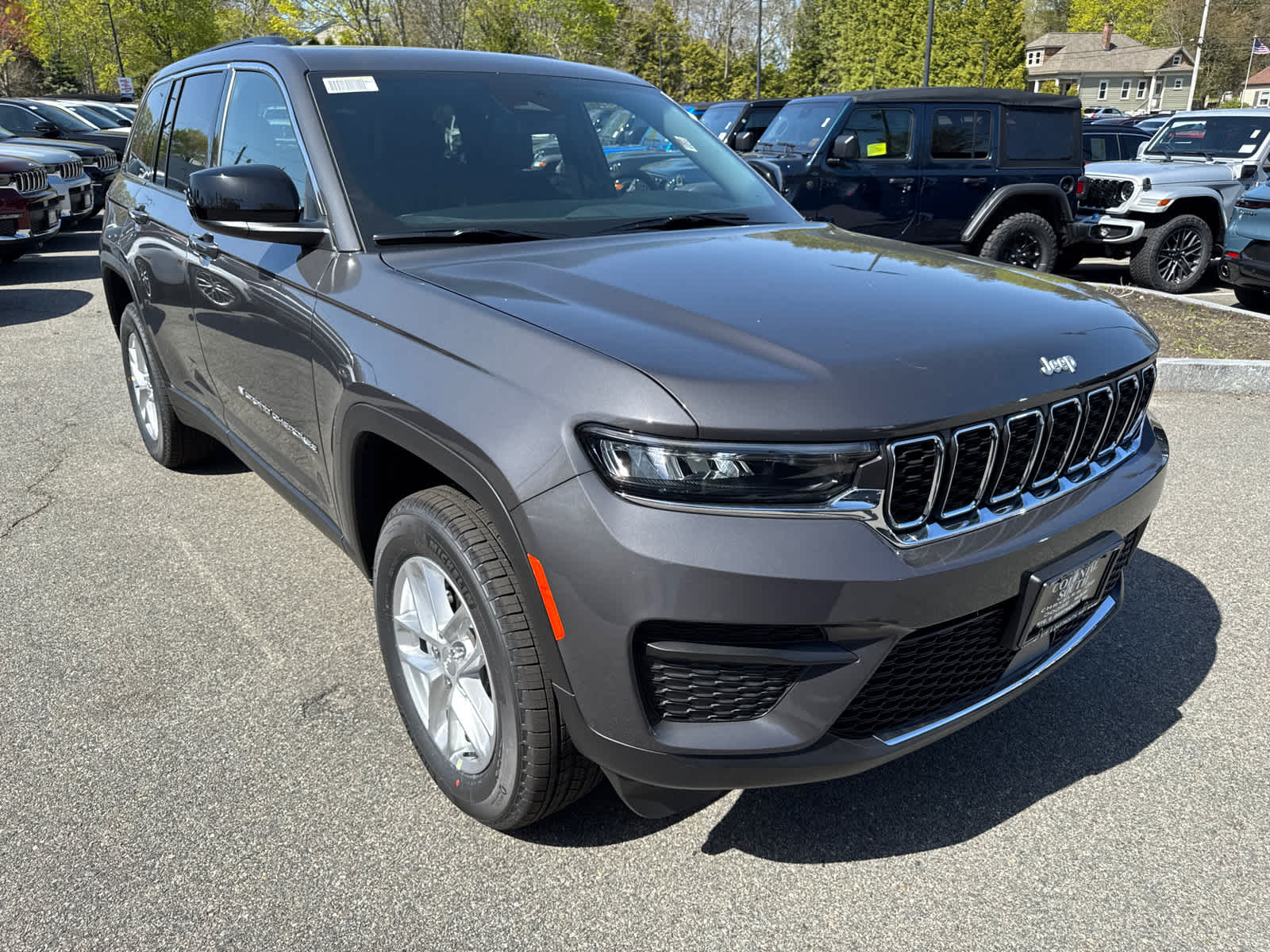 new 2025 Jeep Grand Cherokee car, priced at $36,404