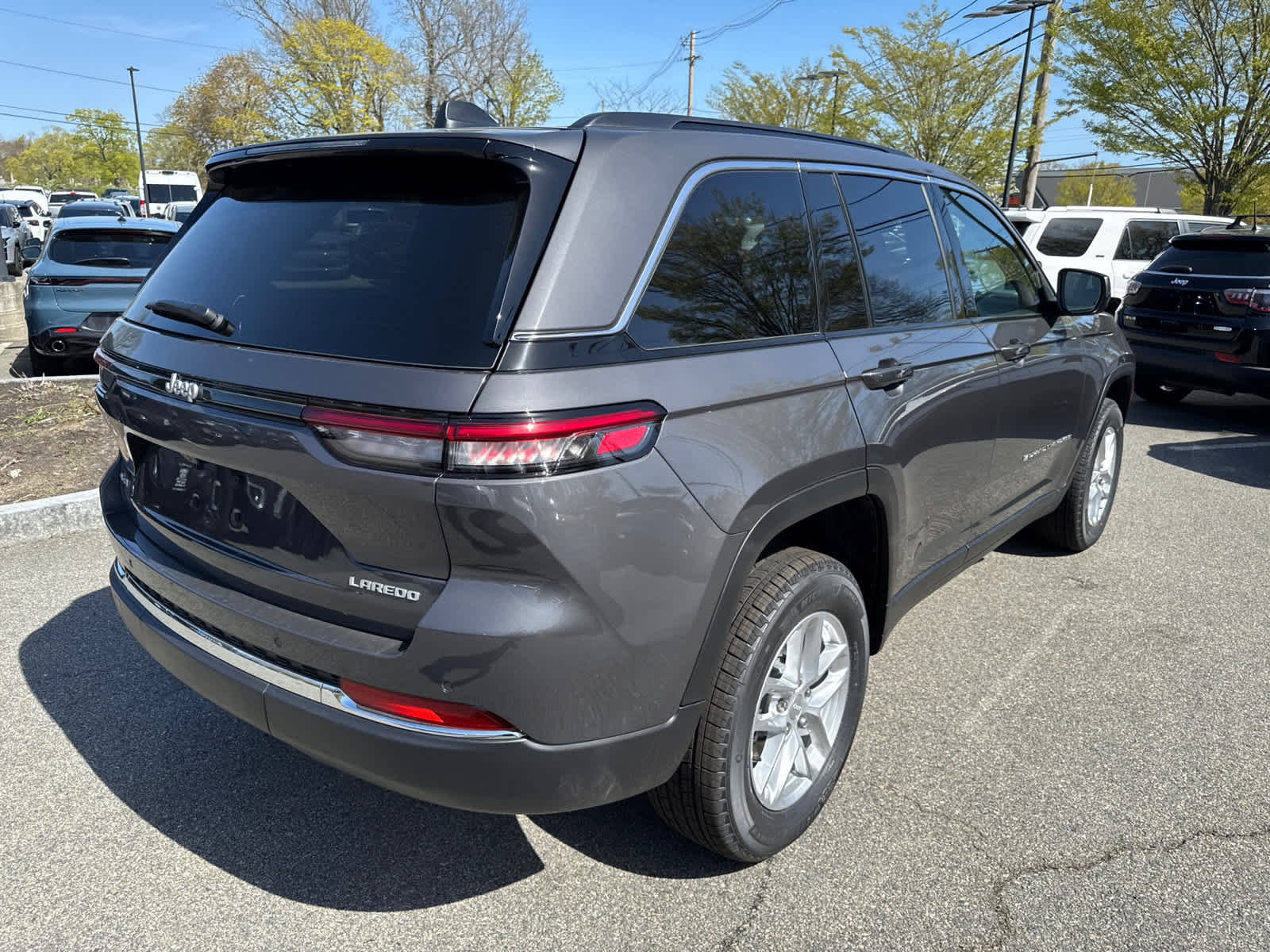 new 2025 Jeep Grand Cherokee car, priced at $36,404