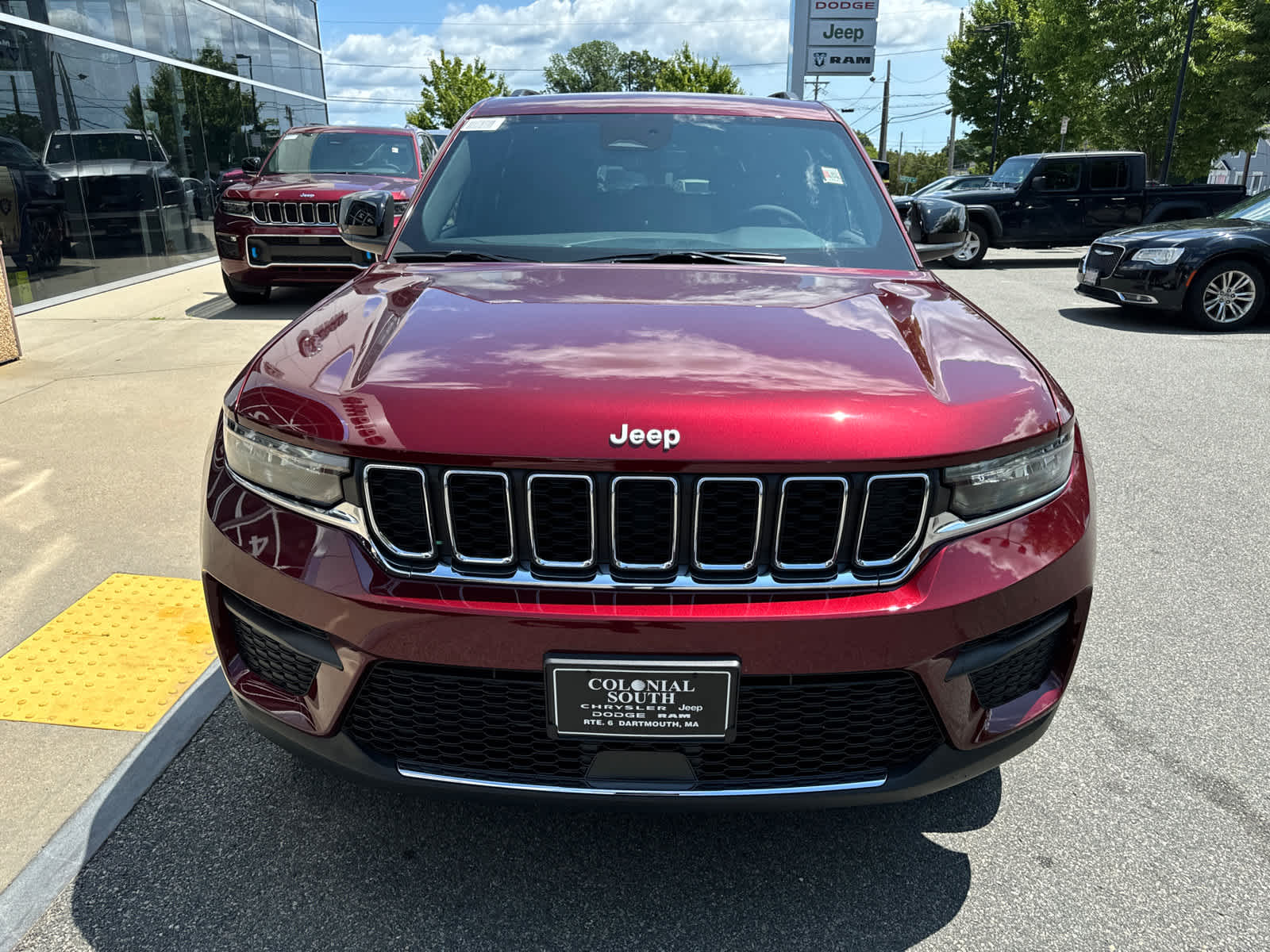 new 2024 Jeep Grand Cherokee car, priced at $34,913