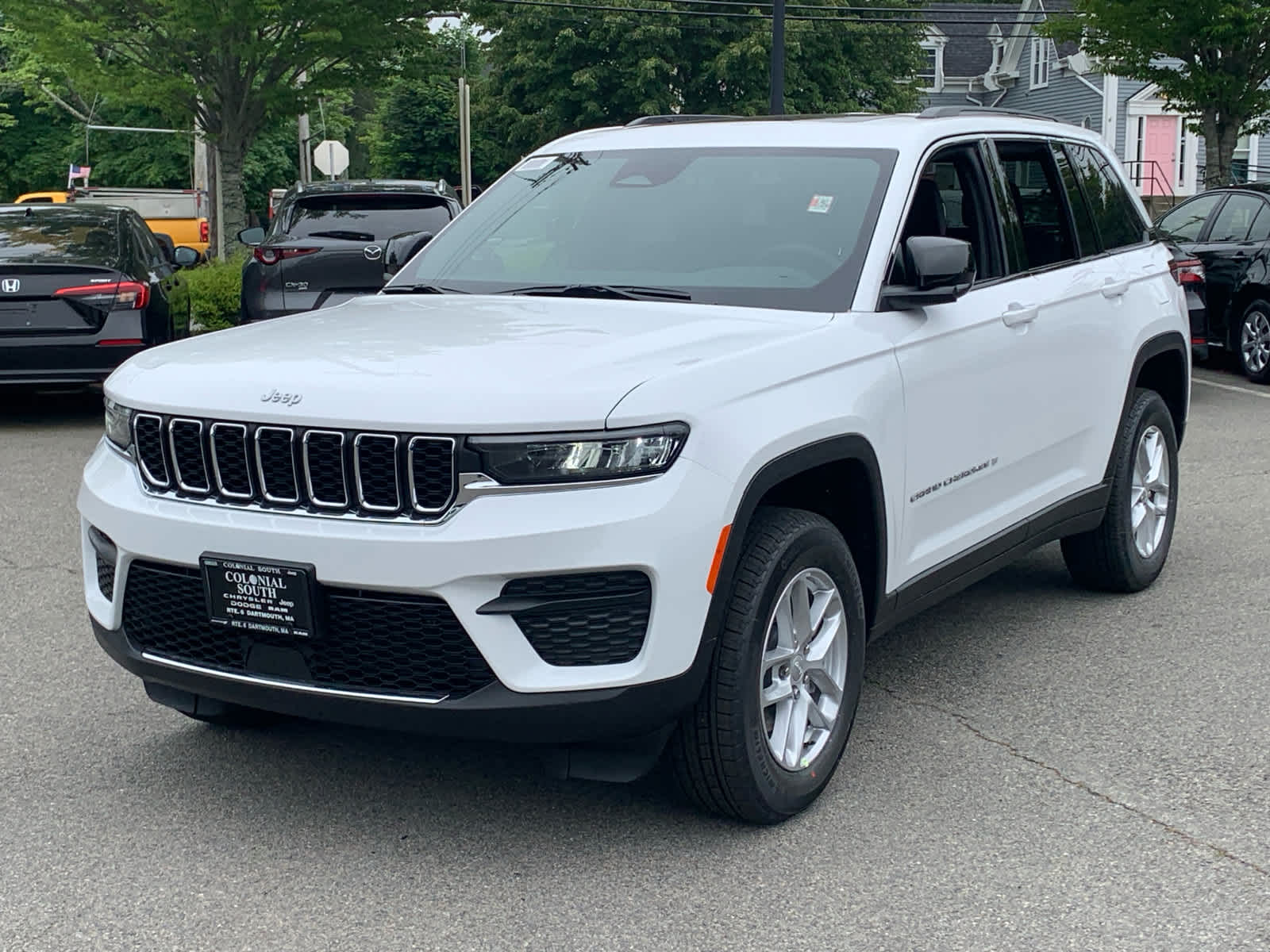 new 2025 Jeep Grand Cherokee car, priced at $35,751
