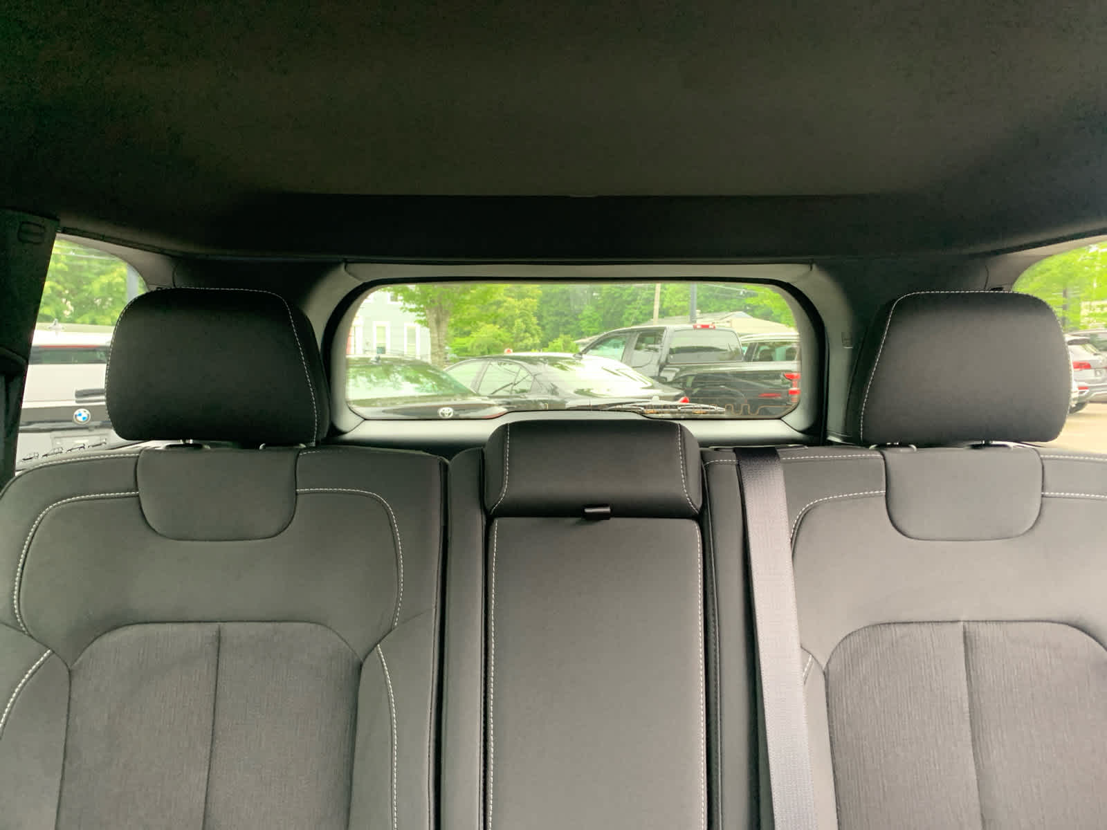 new 2025 Jeep Grand Cherokee car, priced at $35,751