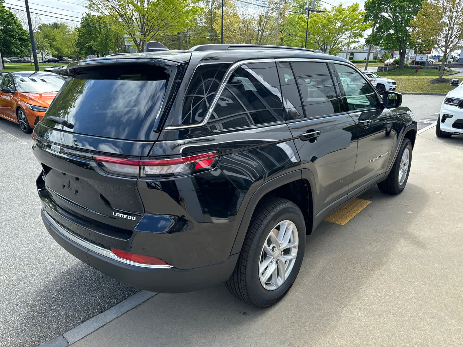 new 2024 Jeep Grand Cherokee car, priced at $36,087