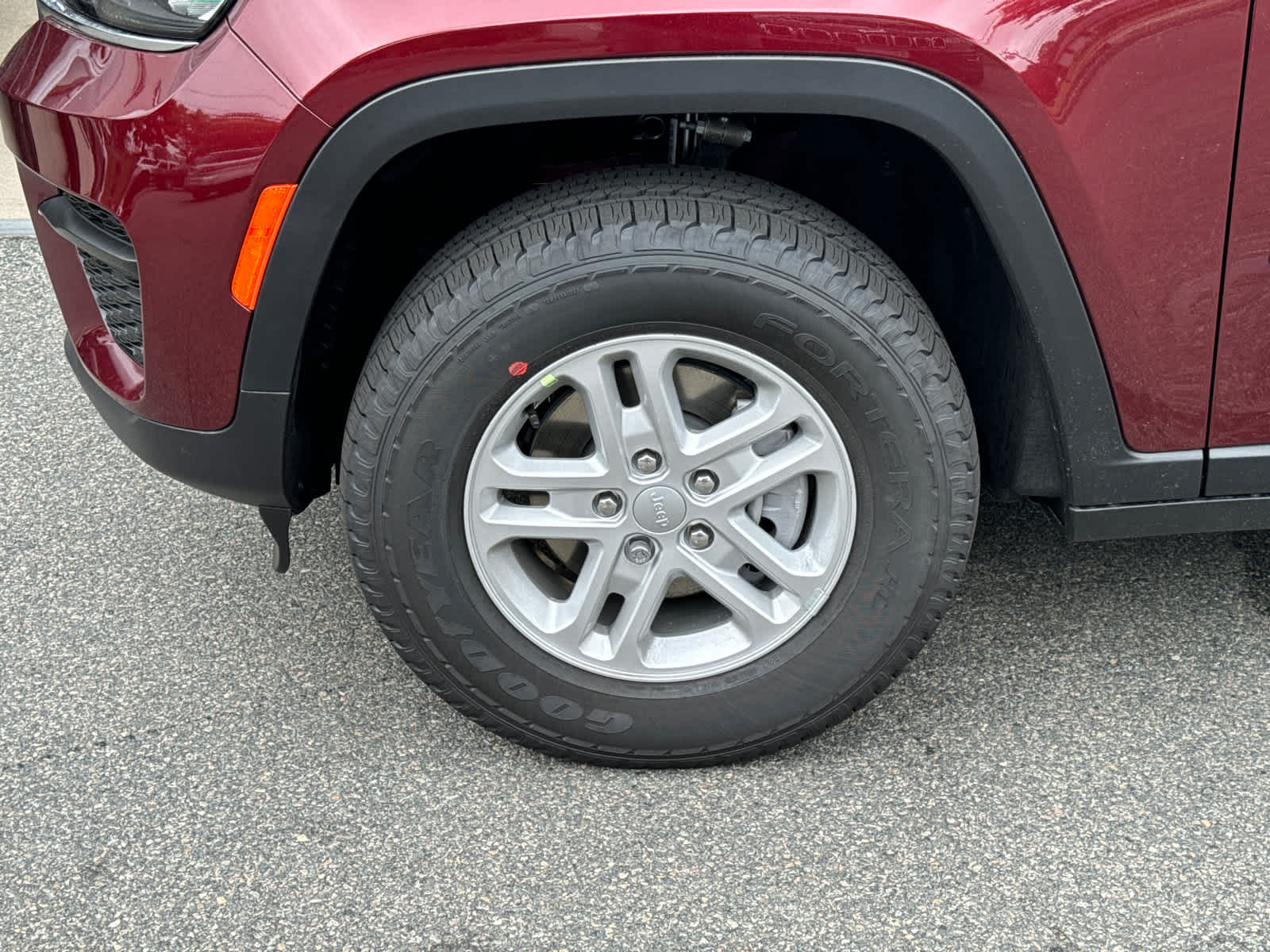 new 2024 Jeep Grand Cherokee car, priced at $36,593