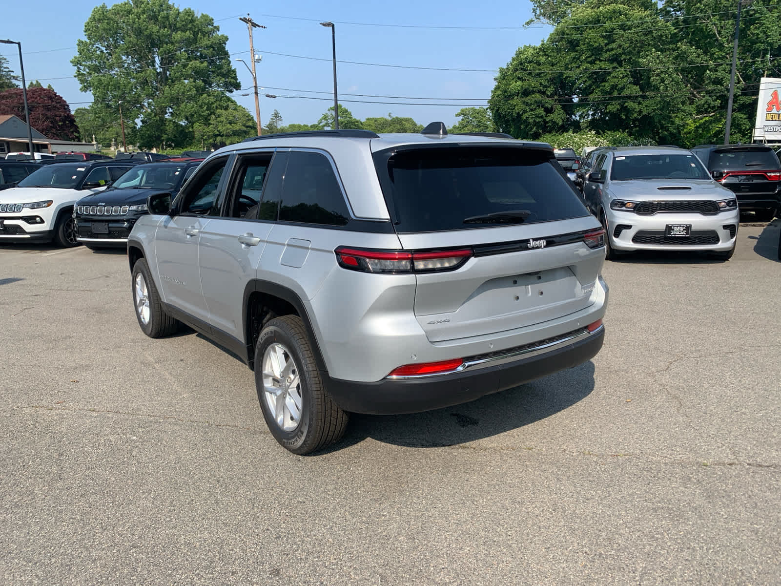 new 2025 Jeep Grand Cherokee car, priced at $36,440