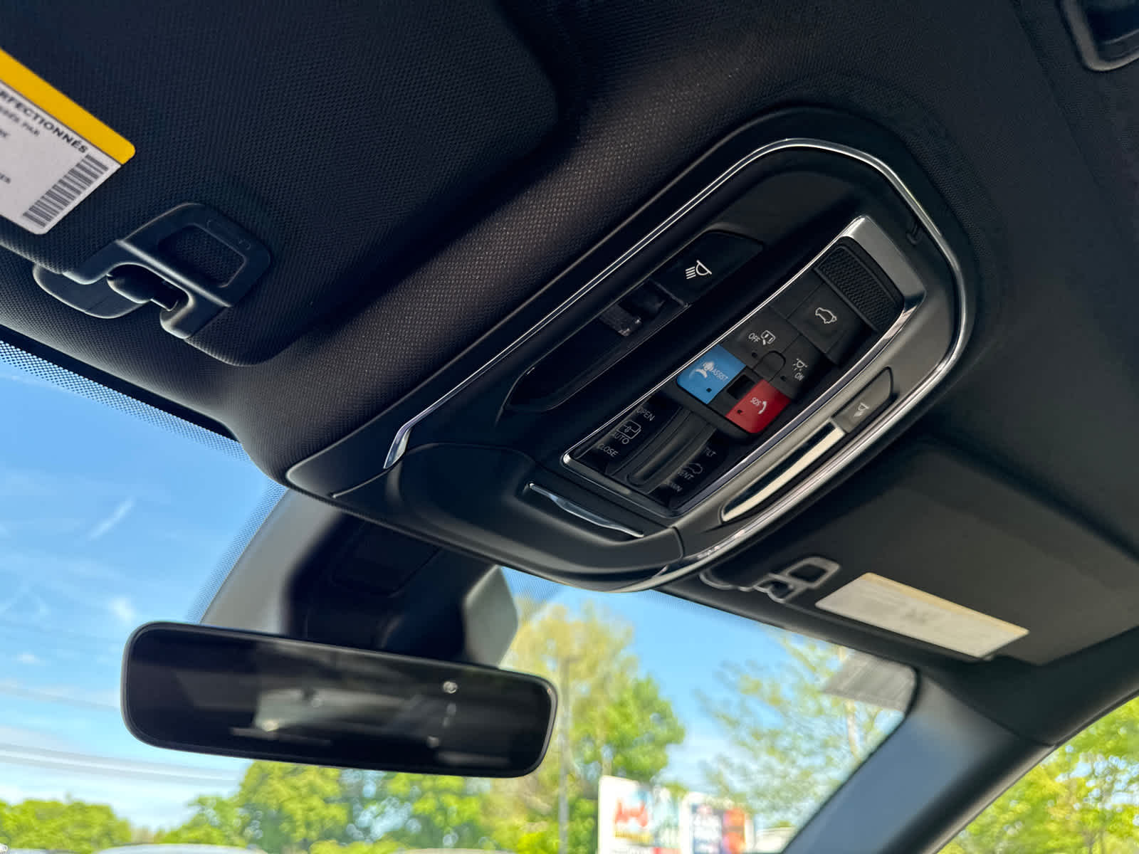 new 2025 Jeep Grand Cherokee car, priced at $40,063