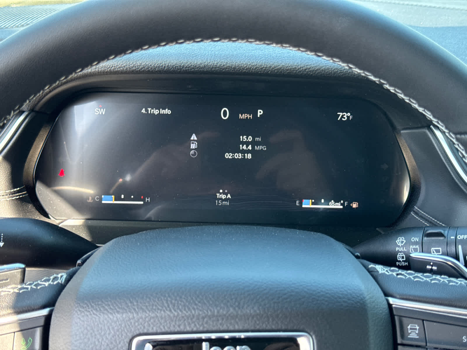 new 2025 Jeep Grand Cherokee car, priced at $40,063
