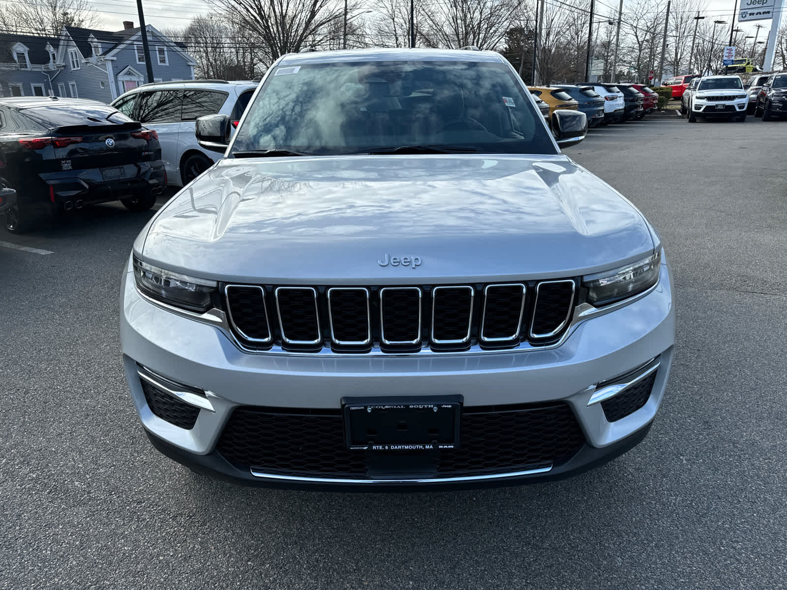 new 2025 Jeep Grand Cherokee car, priced at $43,495