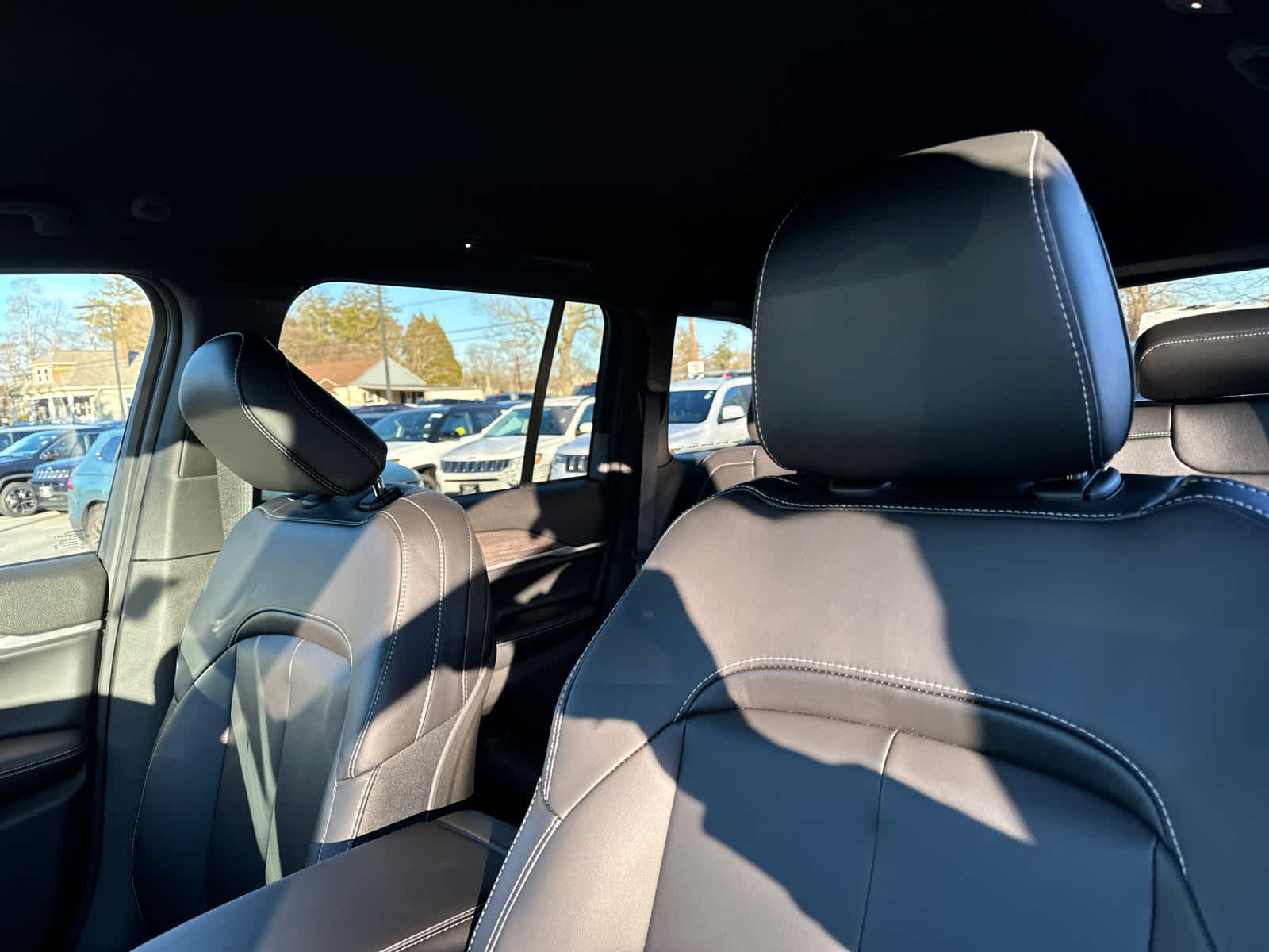 new 2025 Jeep Grand Cherokee car, priced at $41,063