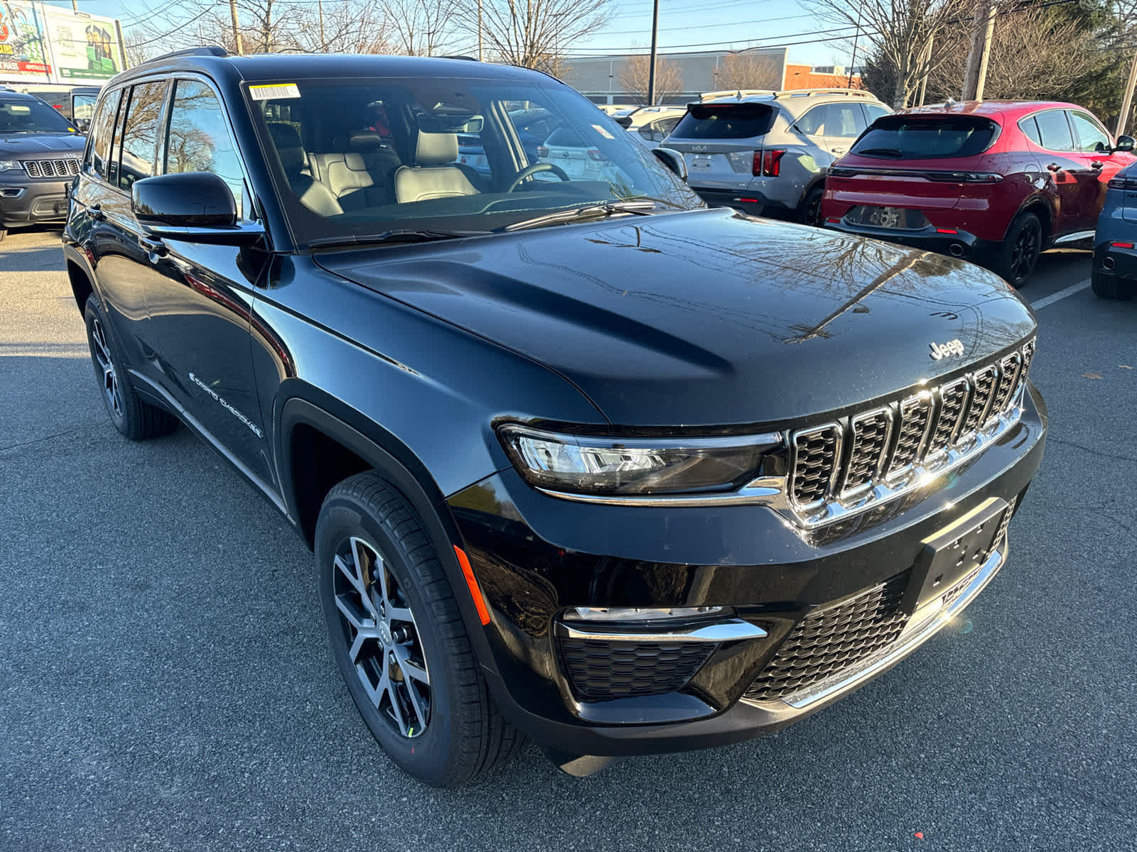 new 2025 Jeep Grand Cherokee car, priced at $41,063