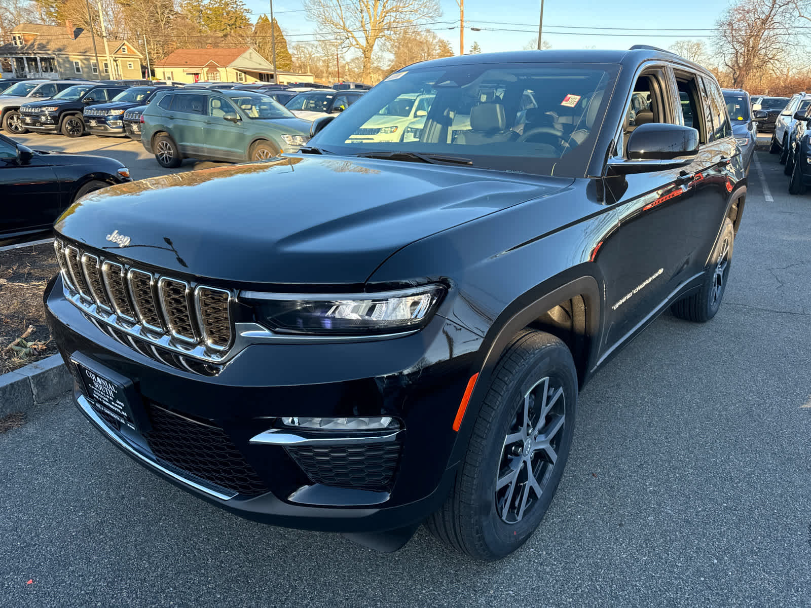 new 2025 Jeep Grand Cherokee car, priced at $40,191