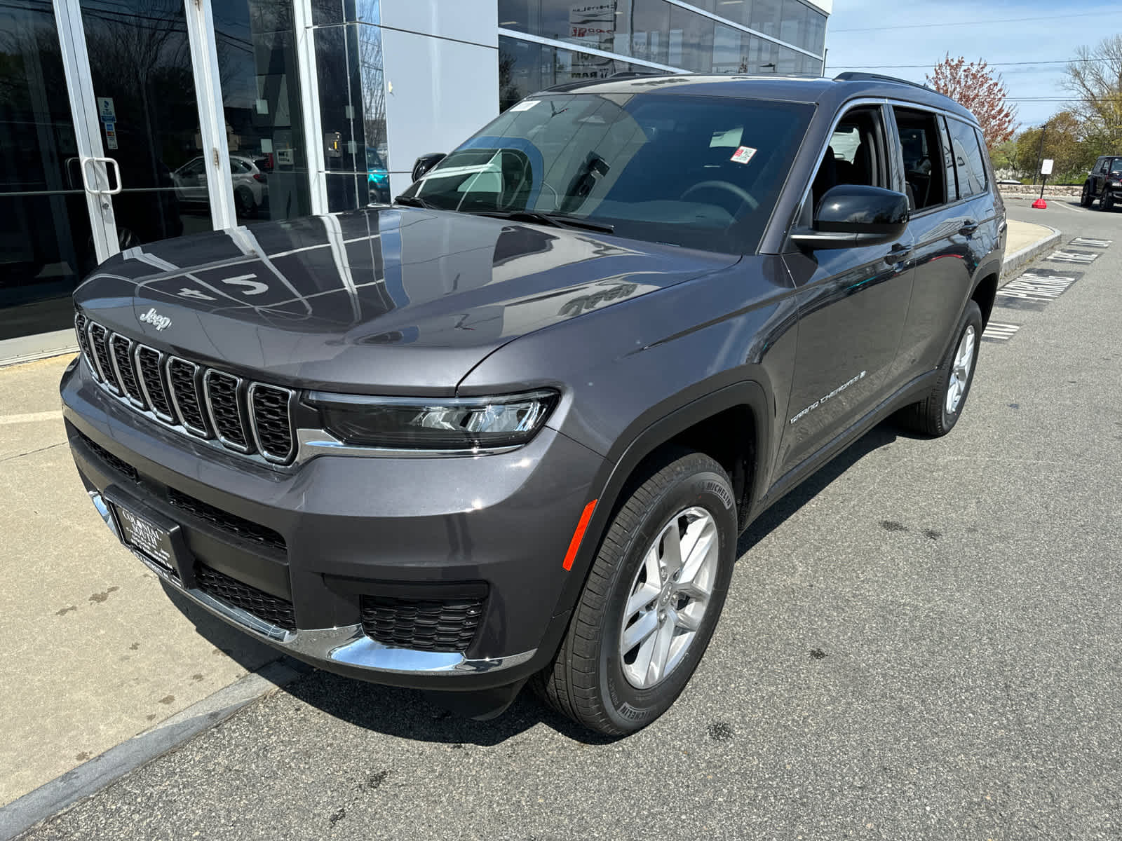 new 2024 Jeep Grand Cherokee L car, priced at $36,860