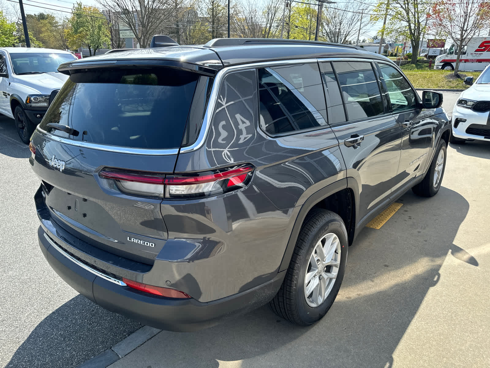 new 2024 Jeep Grand Cherokee L car, priced at $36,860