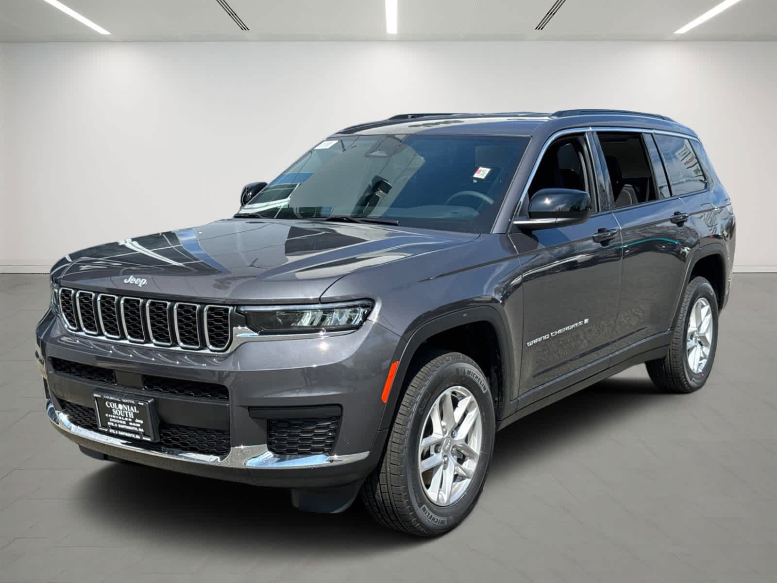 new 2024 Jeep Grand Cherokee L car, priced at $39,860