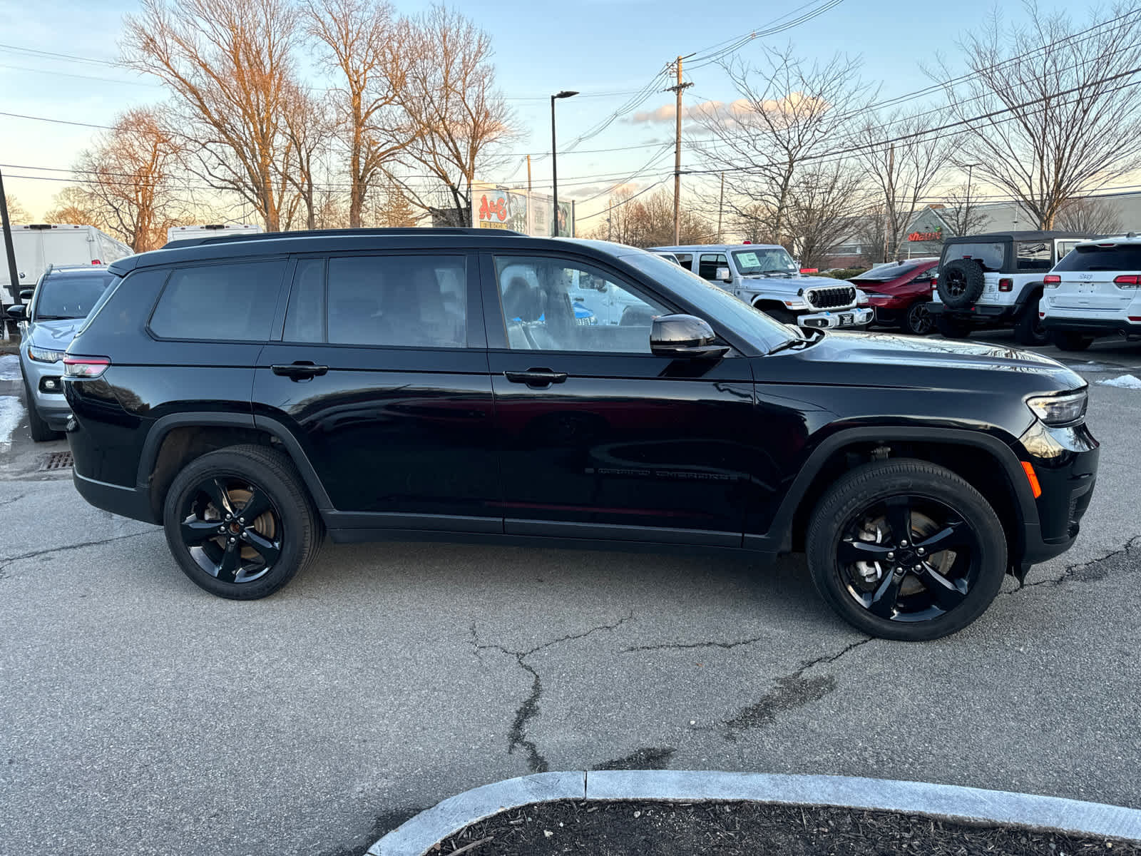 used 2023 Jeep Grand Cherokee L car, priced at $31,700