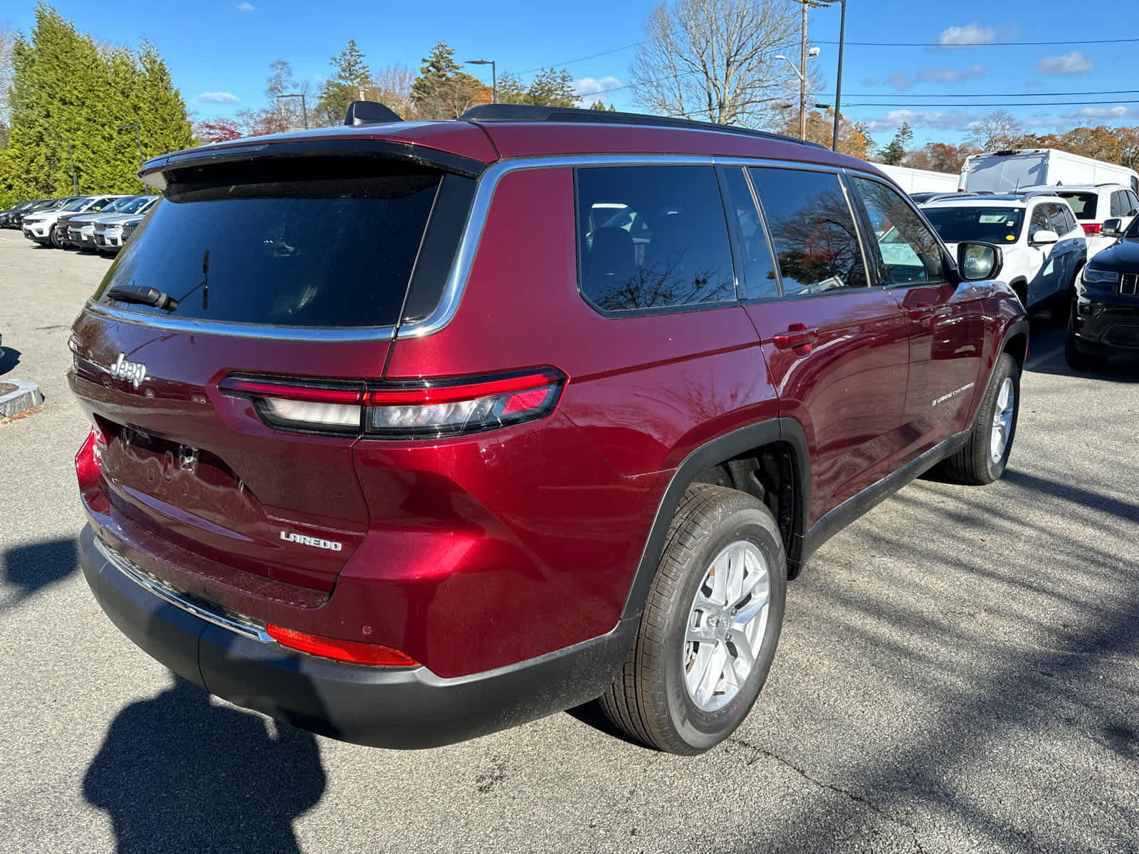 new 2024 Jeep Grand Cherokee L car, priced at $37,373