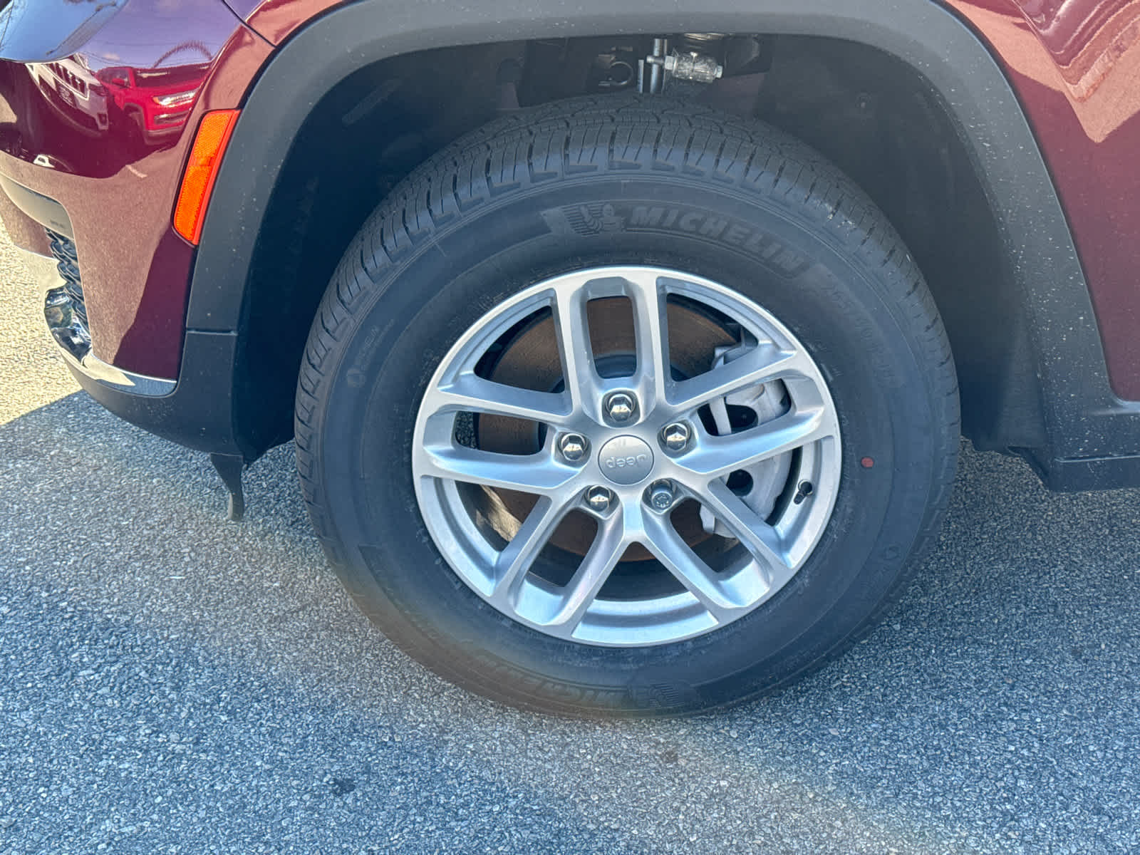 new 2024 Jeep Grand Cherokee L car, priced at $37,373