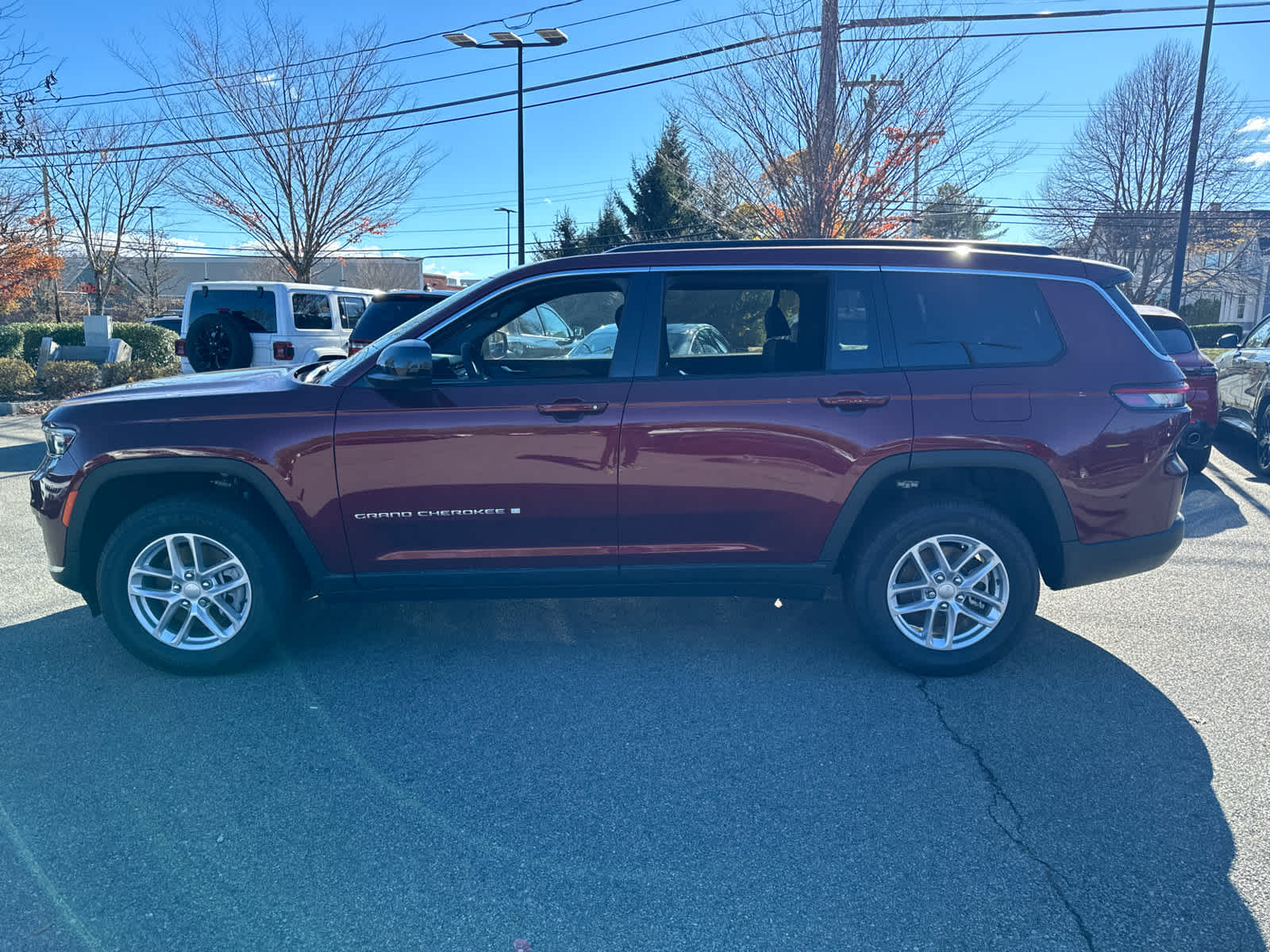 new 2024 Jeep Grand Cherokee L car, priced at $37,373