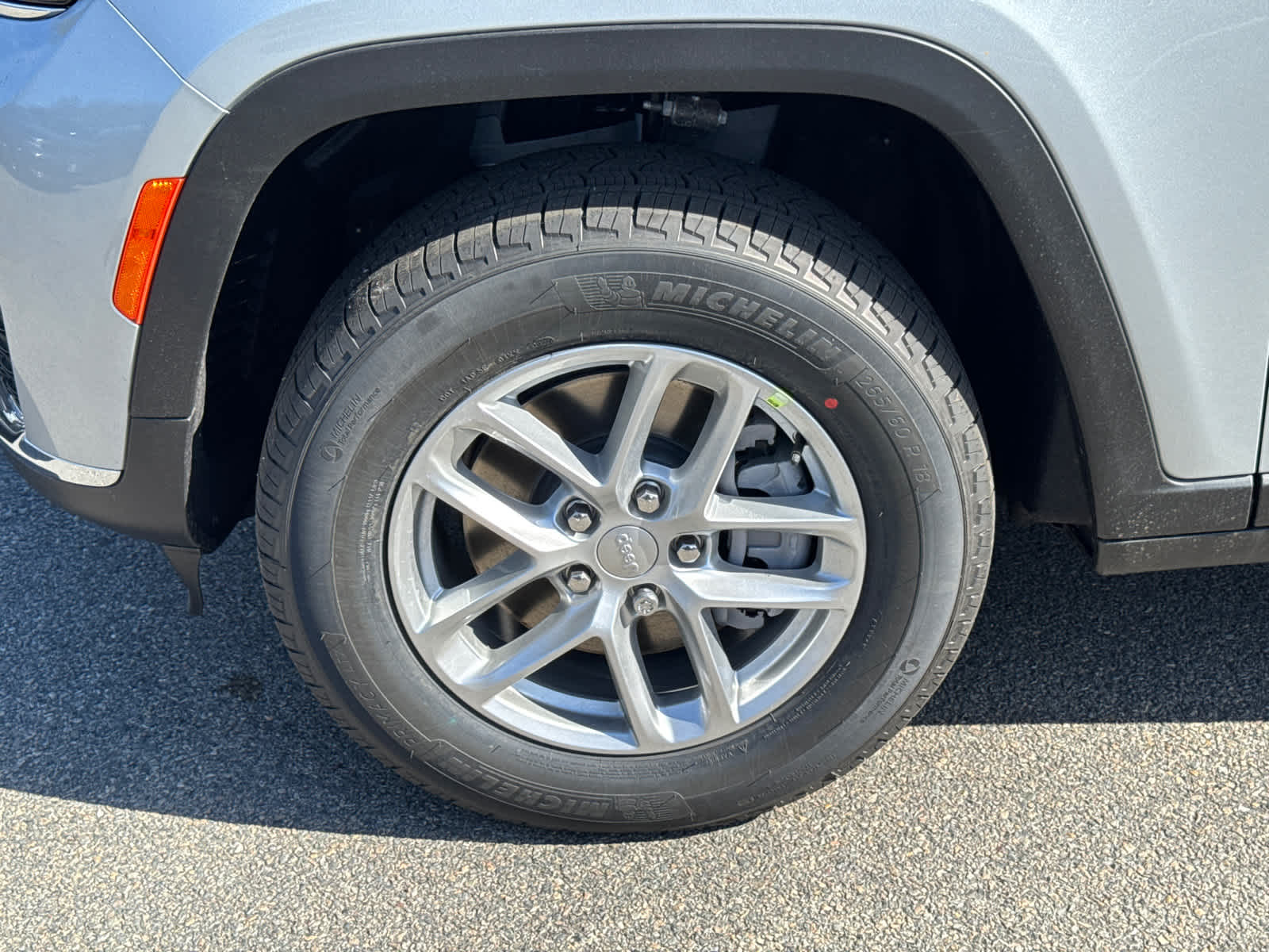 new 2025 Jeep Grand Cherokee L car, priced at $41,634
