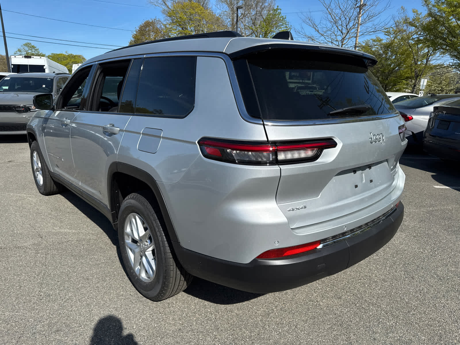 new 2025 Jeep Grand Cherokee L car, priced at $41,634