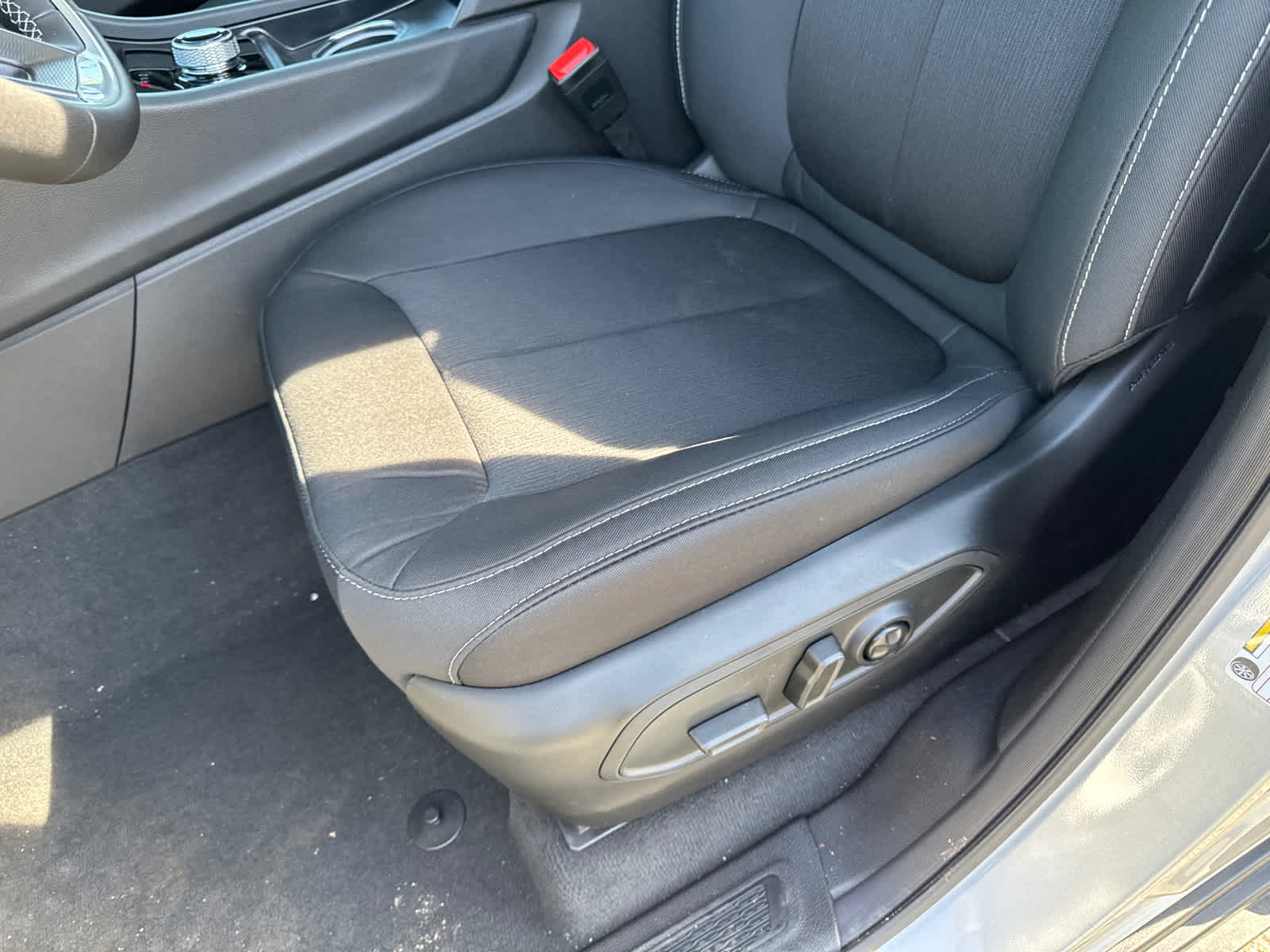 new 2025 Jeep Grand Cherokee L car, priced at $41,634