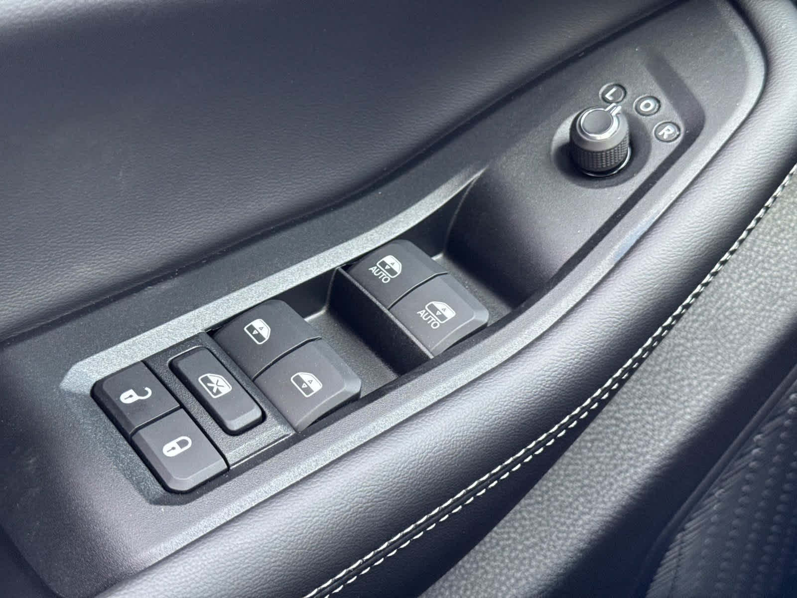 new 2025 Jeep Grand Cherokee L car, priced at $42,424