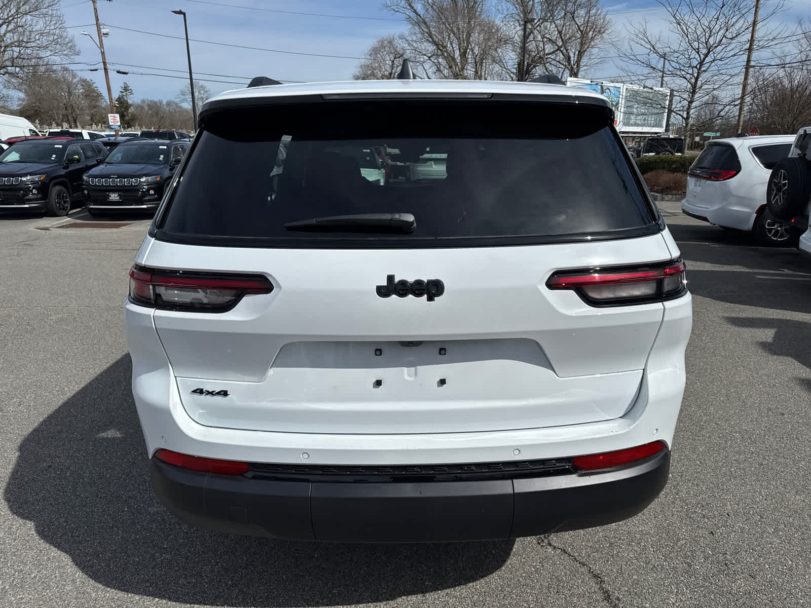new 2025 Jeep Grand Cherokee L car, priced at $42,424