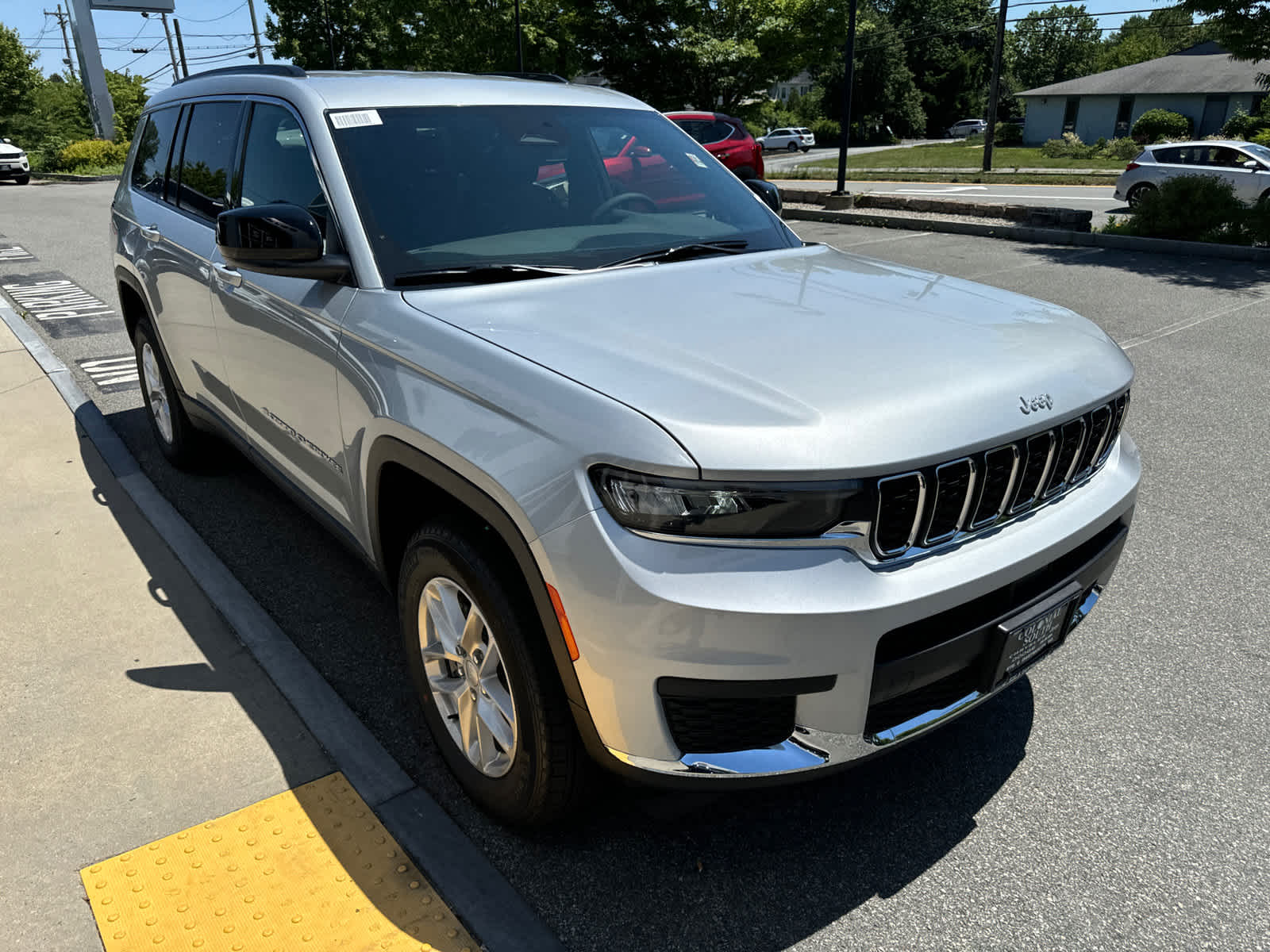 new 2024 Jeep Grand Cherokee L car, priced at $39,873