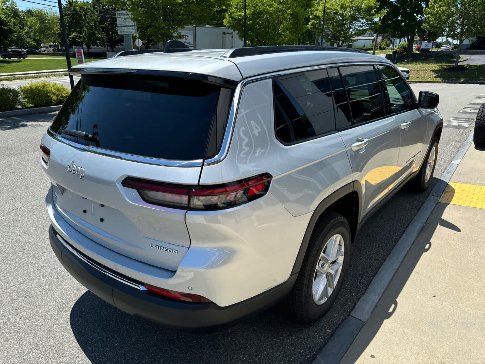 new 2024 Jeep Grand Cherokee L car, priced at $39,873