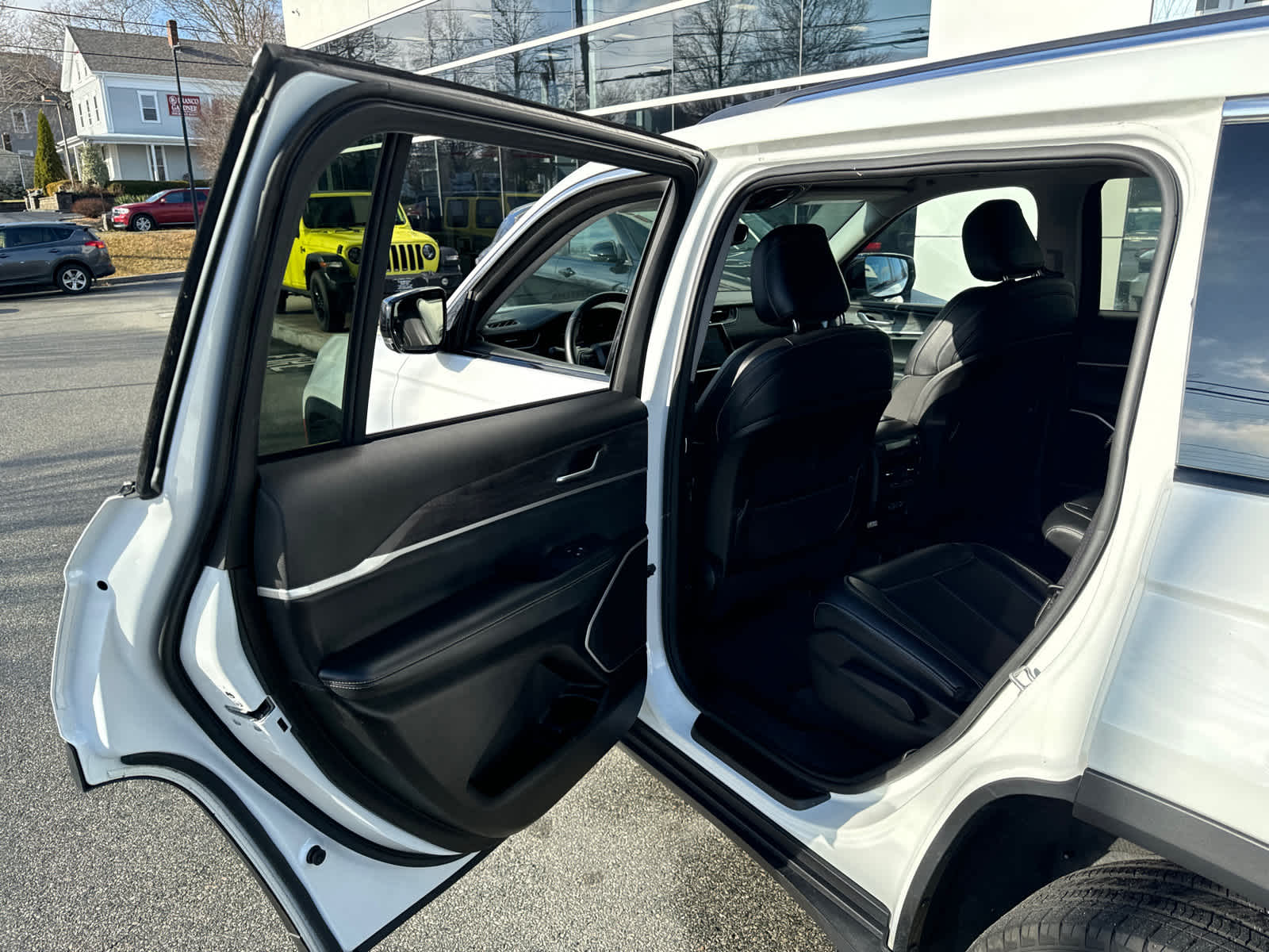 used 2022 Jeep Grand Cherokee L car, priced at $32,800