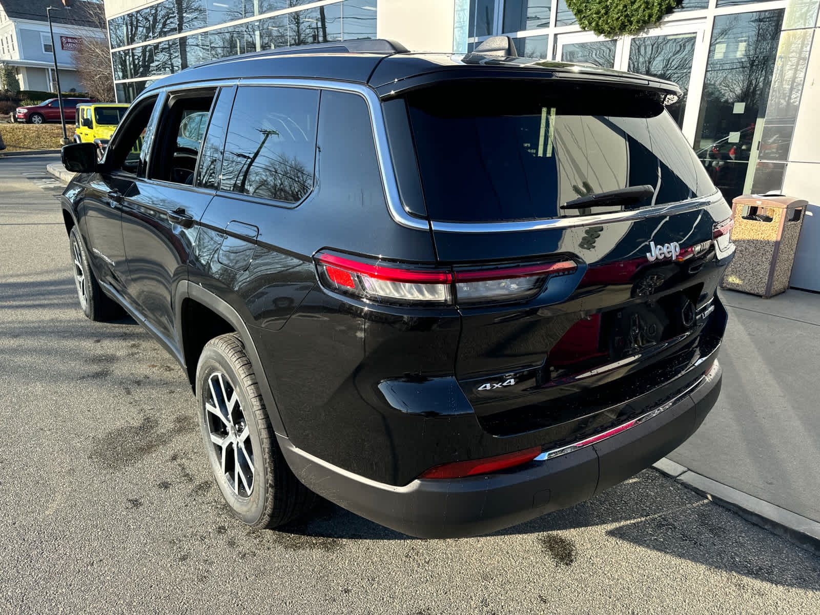 new 2025 Jeep Grand Cherokee L car, priced at $48,110