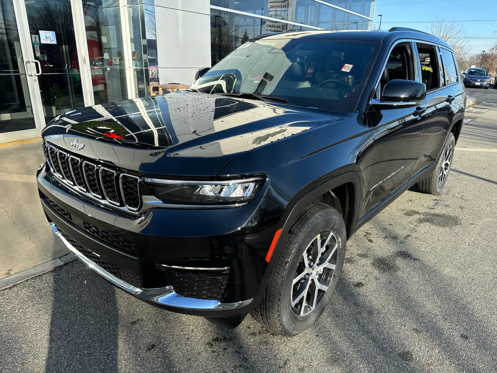 new 2025 Jeep Grand Cherokee L car, priced at $48,110