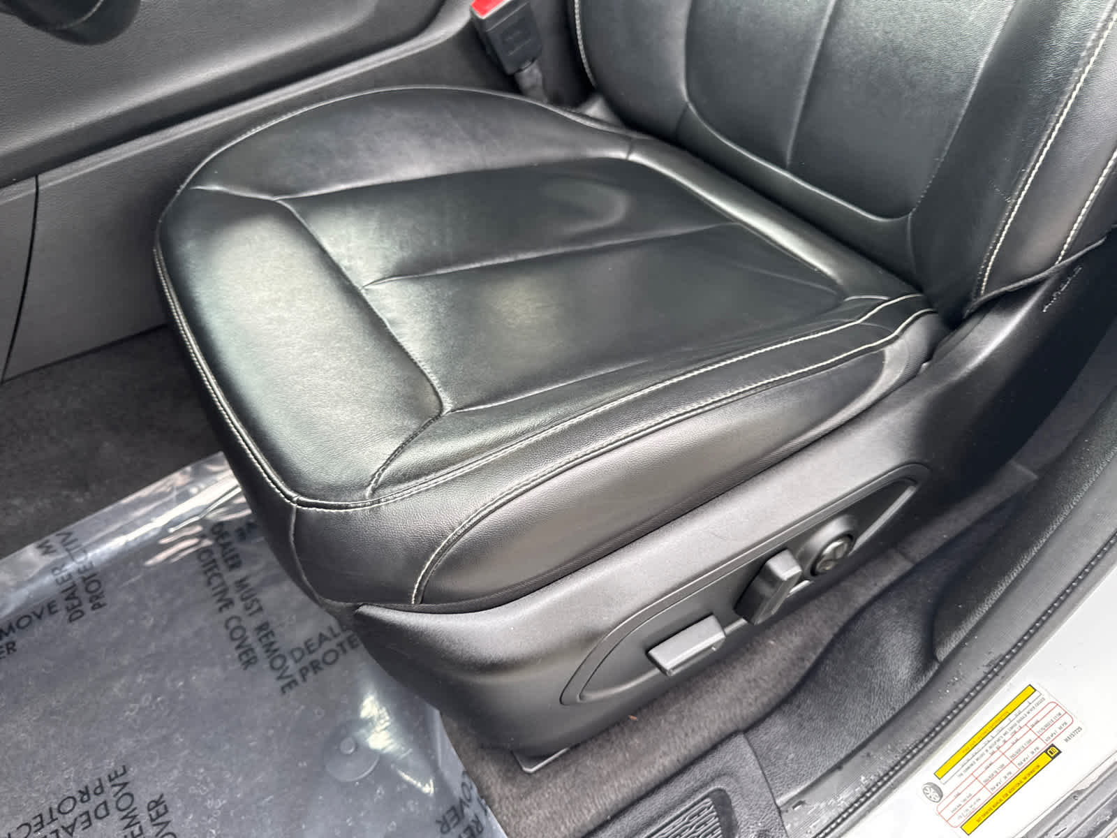 used 2021 Jeep Grand Cherokee L car, priced at $28,400