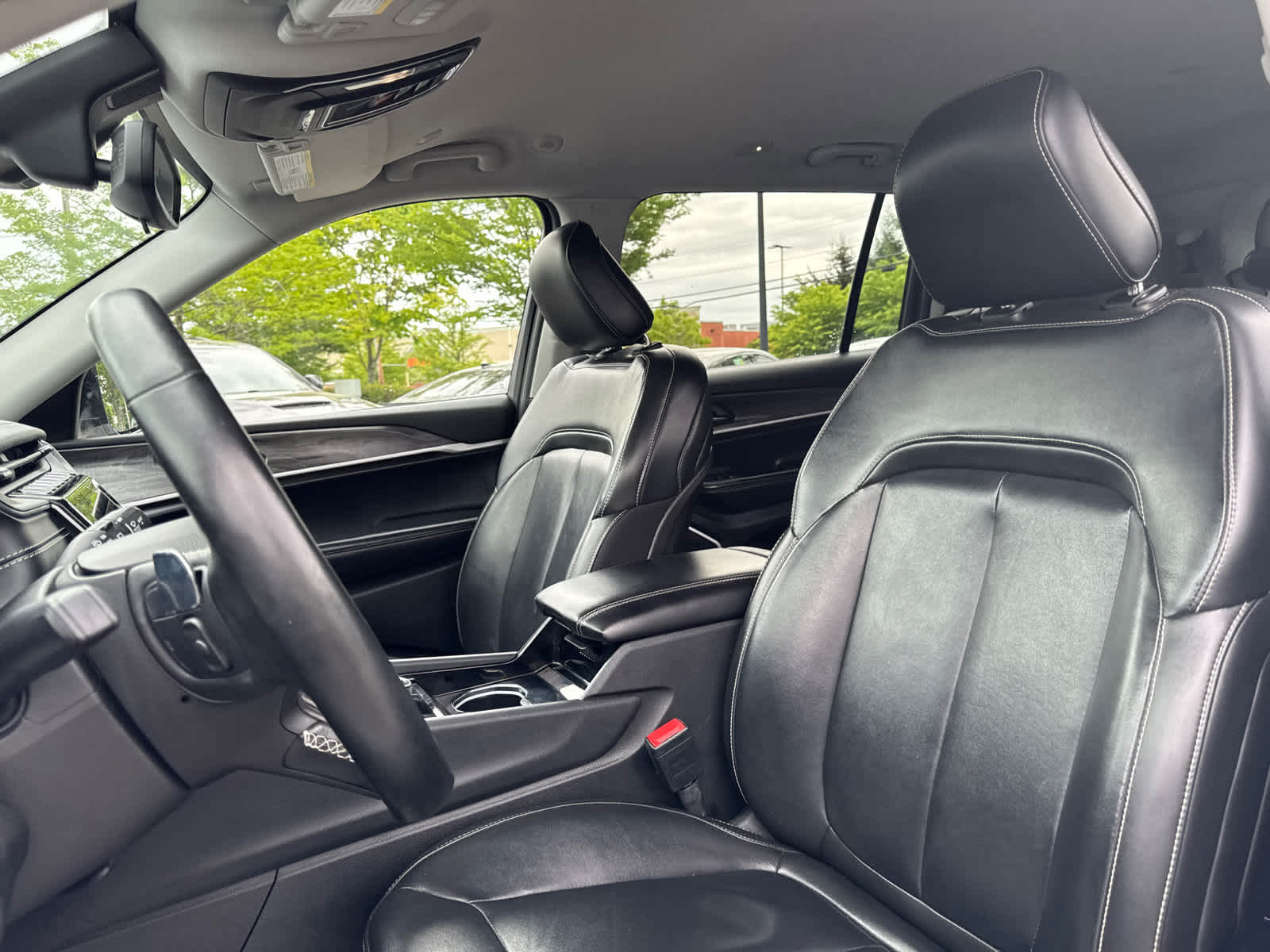 used 2021 Jeep Grand Cherokee L car, priced at $28,400