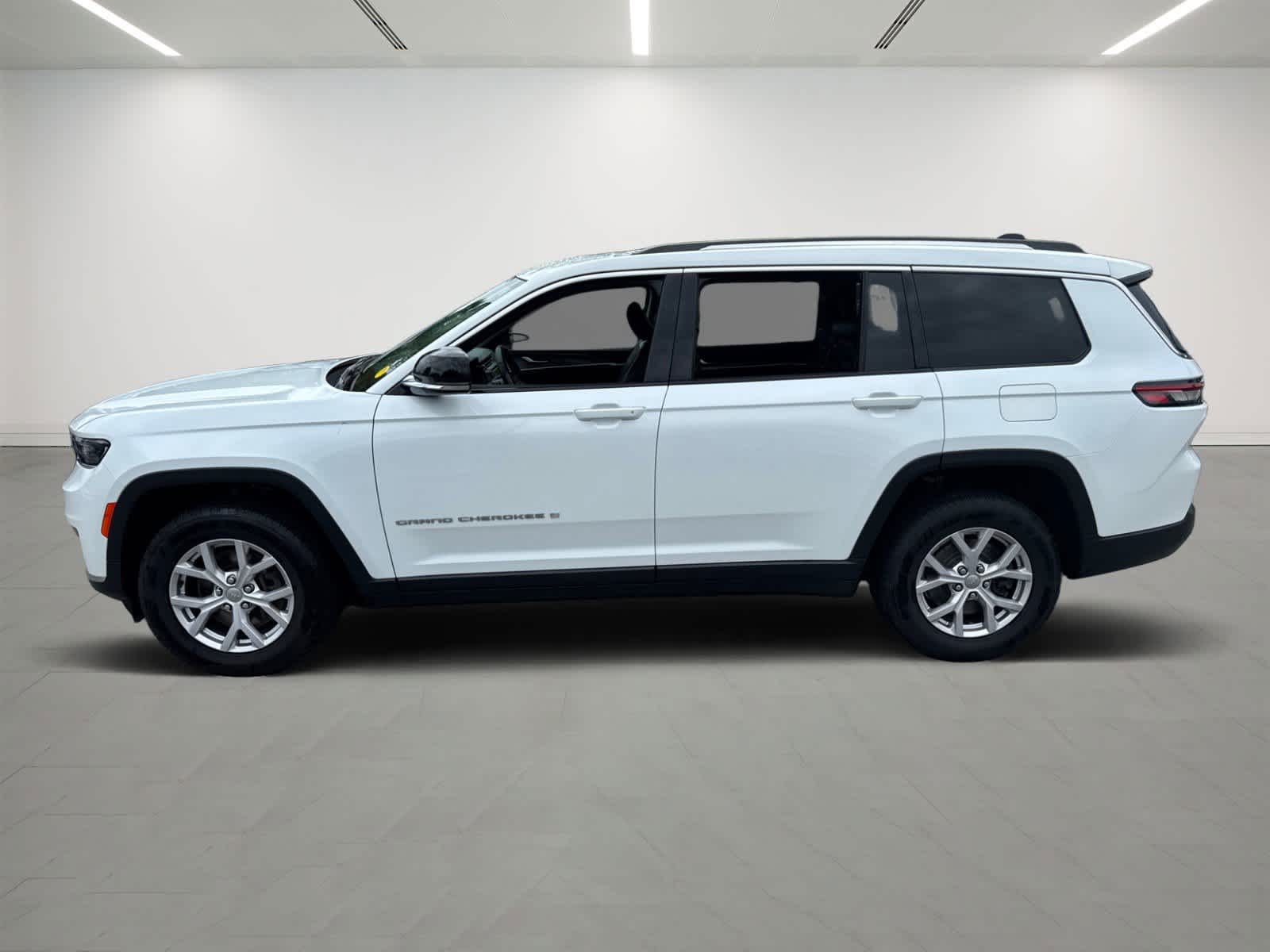 used 2021 Jeep Grand Cherokee L car, priced at $28,400