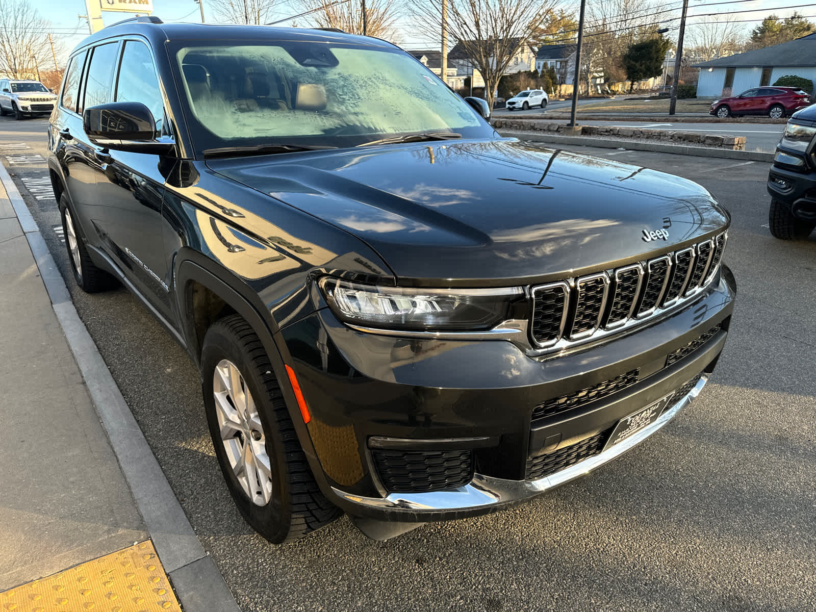 used 2022 Jeep Grand Cherokee L car, priced at $31,389