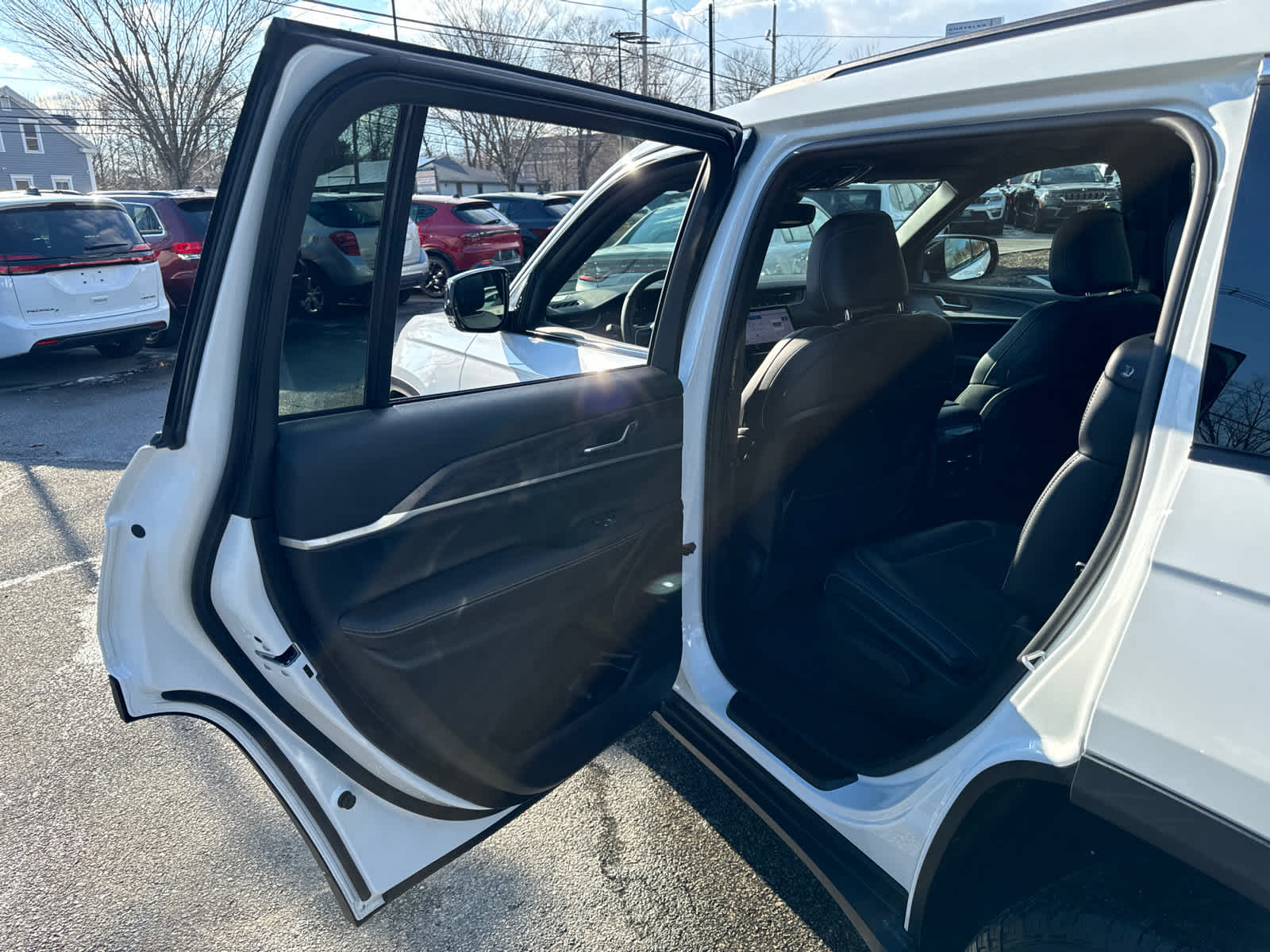 used 2024 Jeep Grand Cherokee L car, priced at $42,325