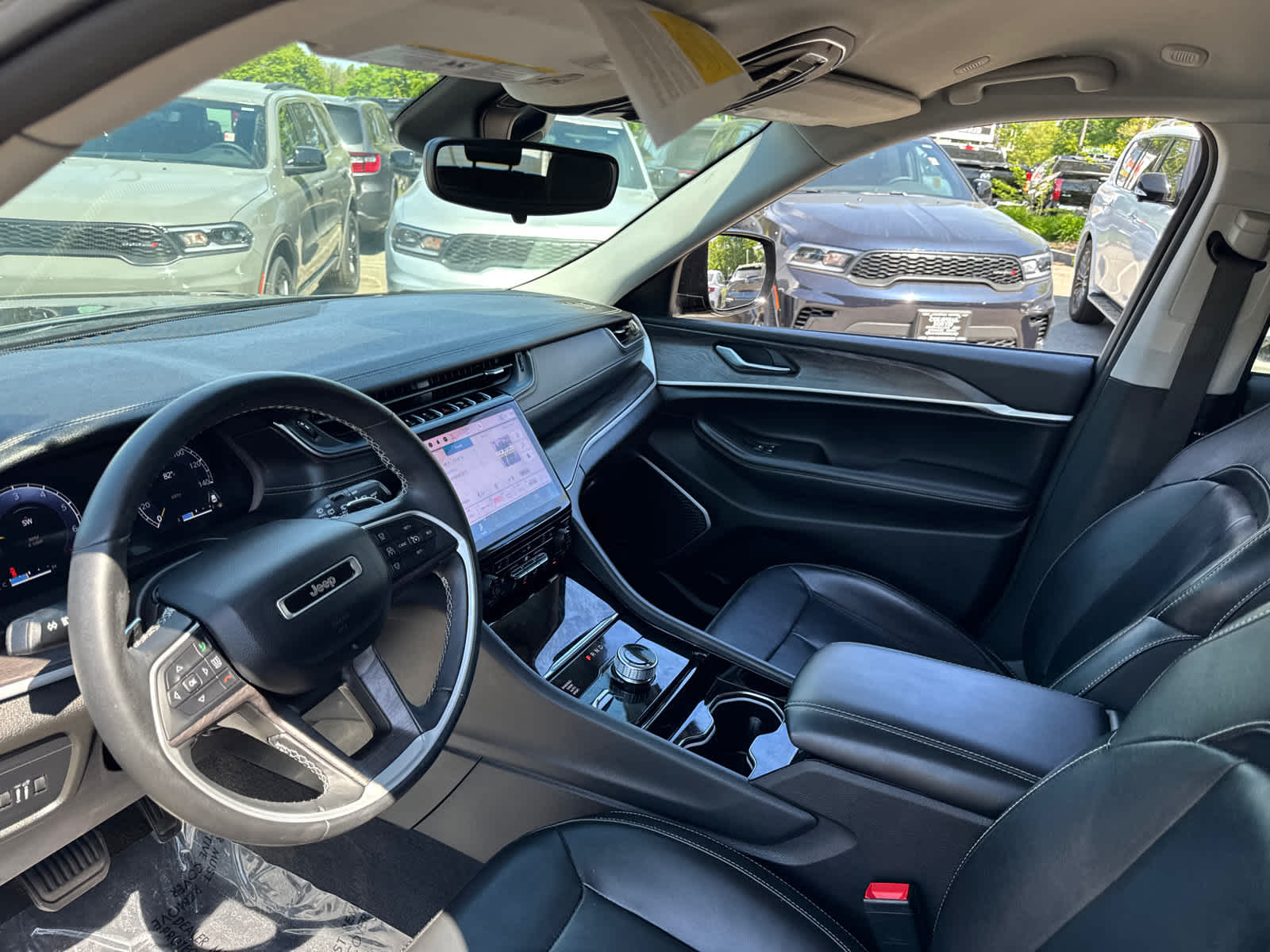 used 2022 Jeep Grand Cherokee L car, priced at $34,200