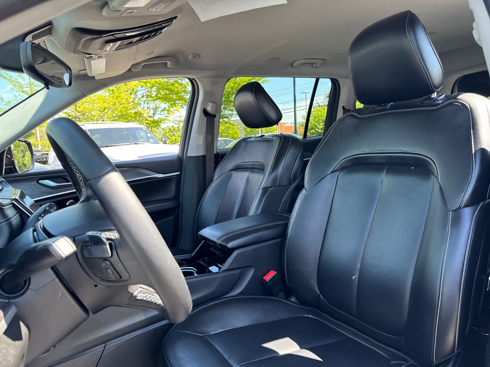 used 2022 Jeep Grand Cherokee L car, priced at $34,200