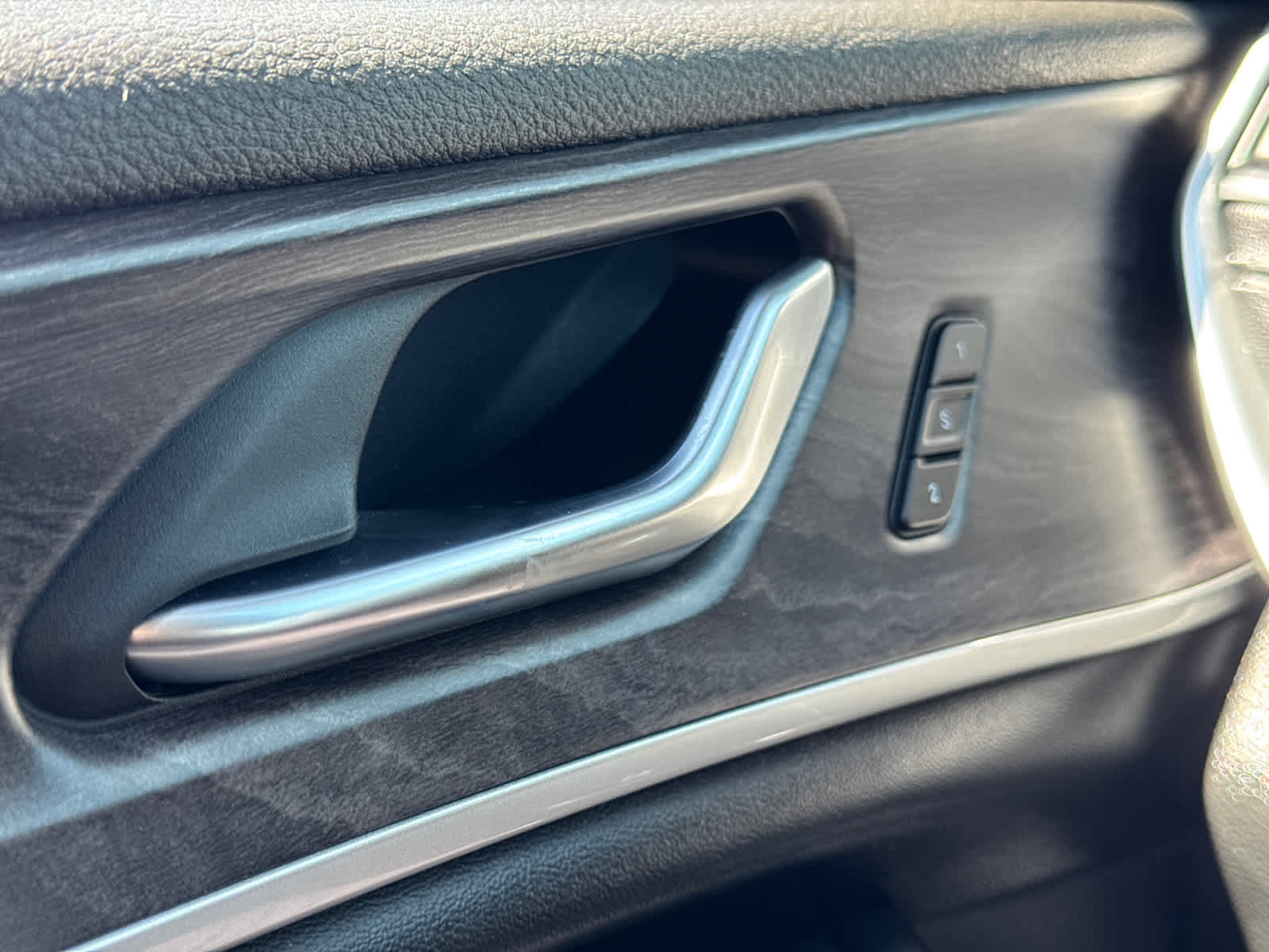 used 2022 Jeep Grand Cherokee L car, priced at $34,200