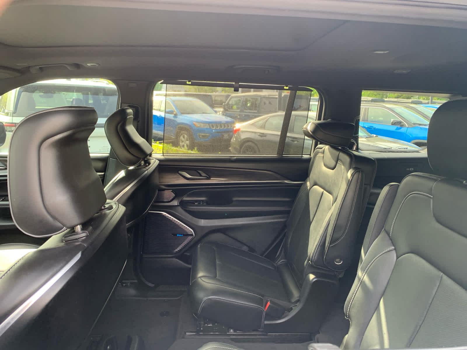 used 2022 Jeep Grand Cherokee L car, priced at $35,900
