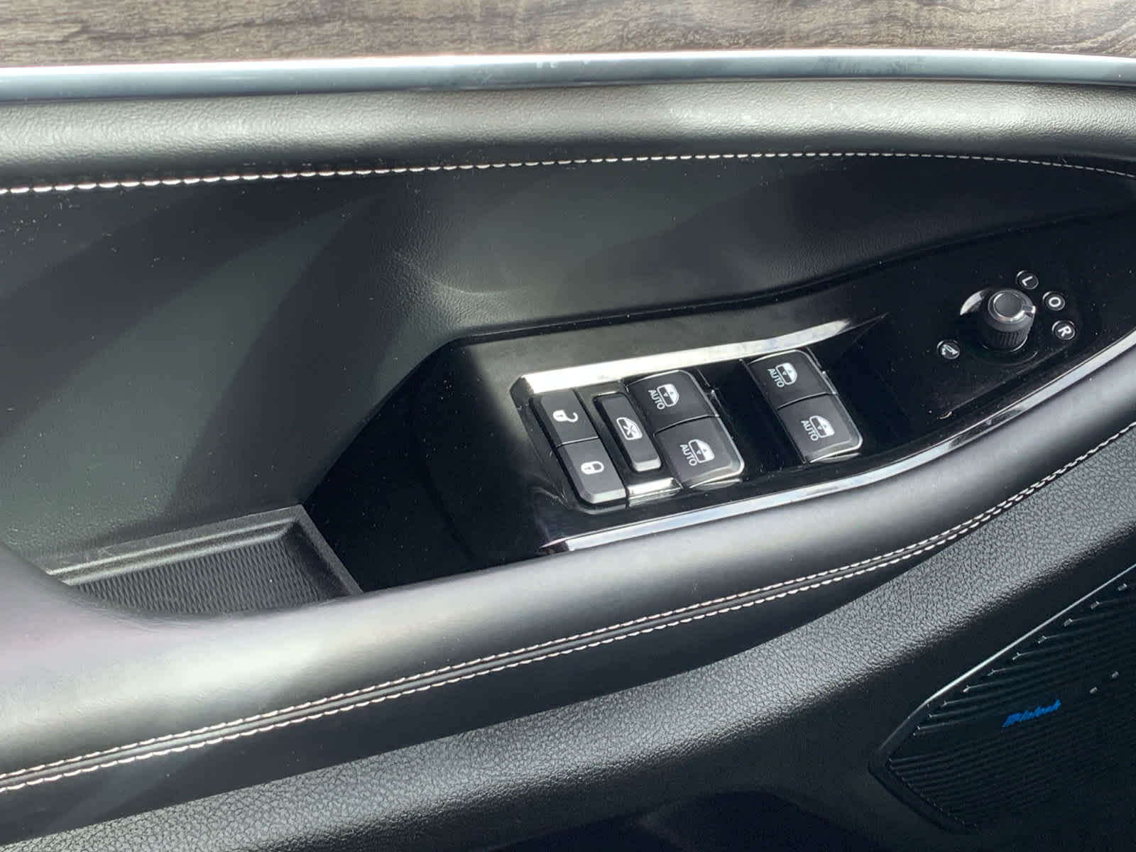 used 2022 Jeep Grand Cherokee L car, priced at $35,900