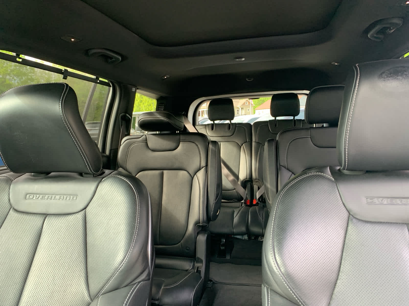 used 2022 Jeep Grand Cherokee L car, priced at $35,900