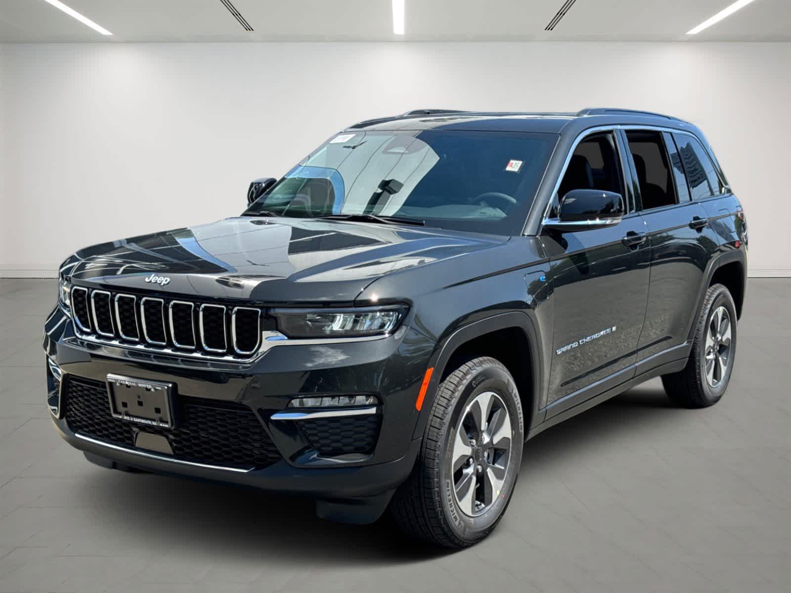 new 2024 Jeep Grand Cherokee 4xe car, priced at $51,069