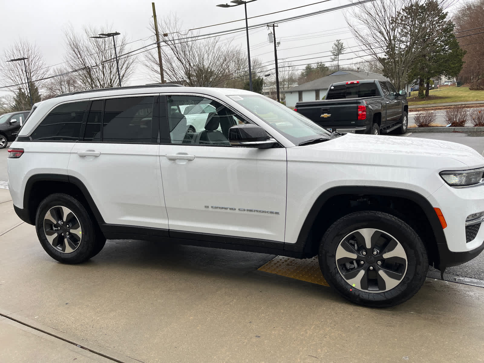 new 2024 Jeep Grand Cherokee 4xe car, priced at $49,743