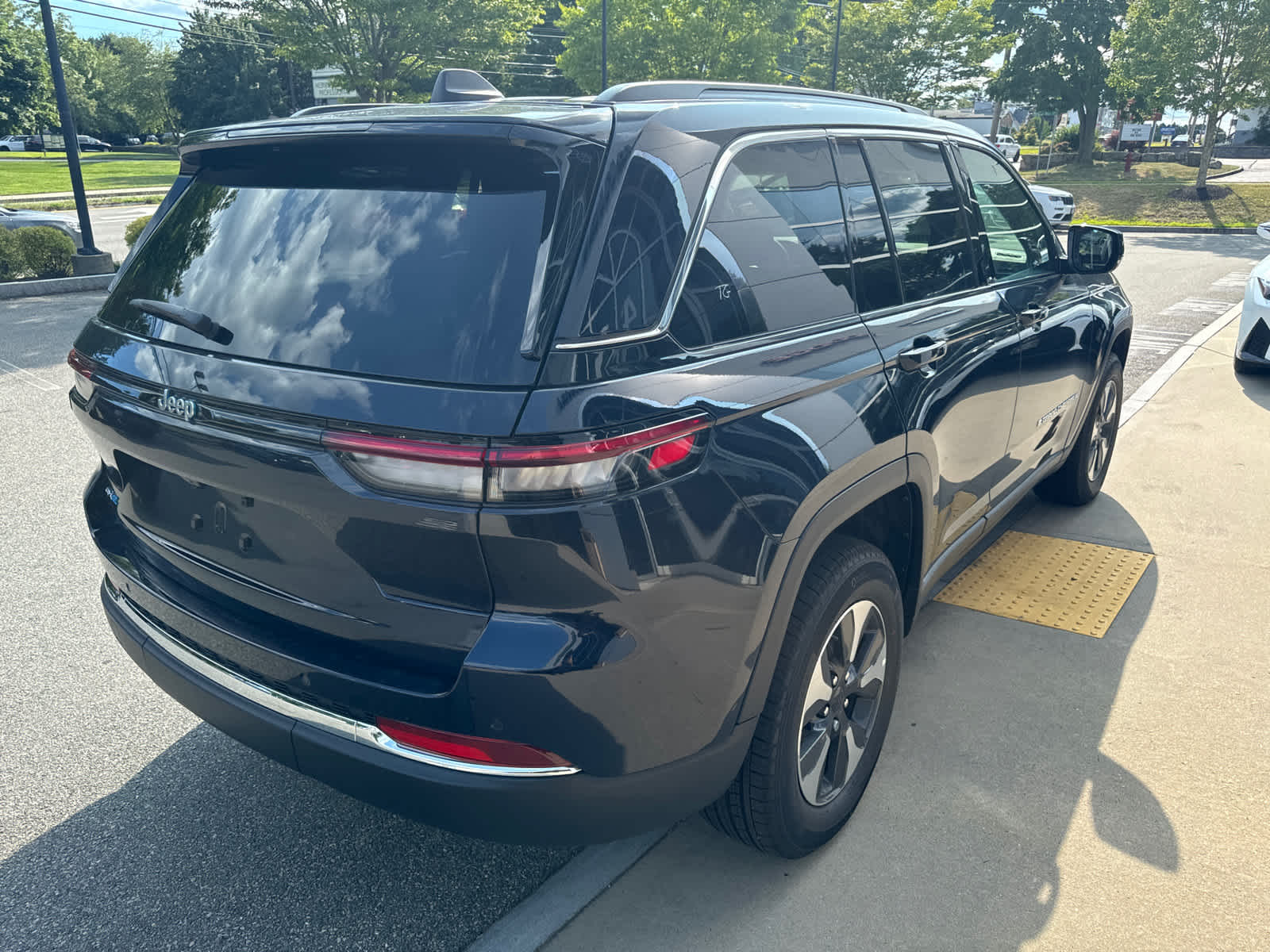 new 2024 Jeep Grand Cherokee 4xe car, priced at $50,794